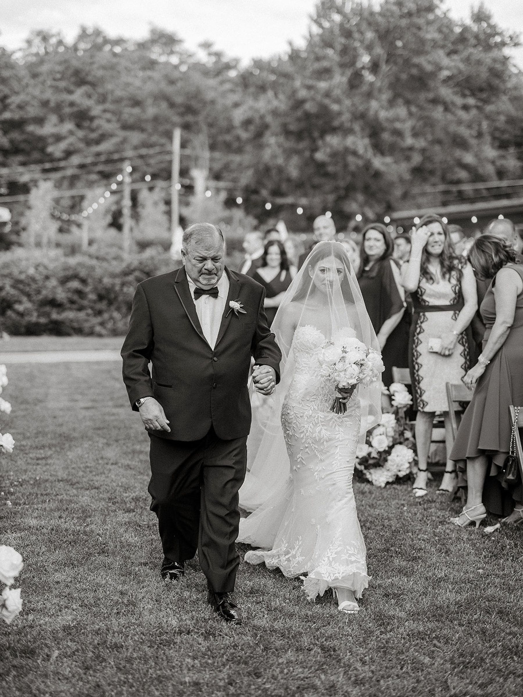 Lauren&amp;Matt: A Valley Rock Inn Love Story Unfolds photo