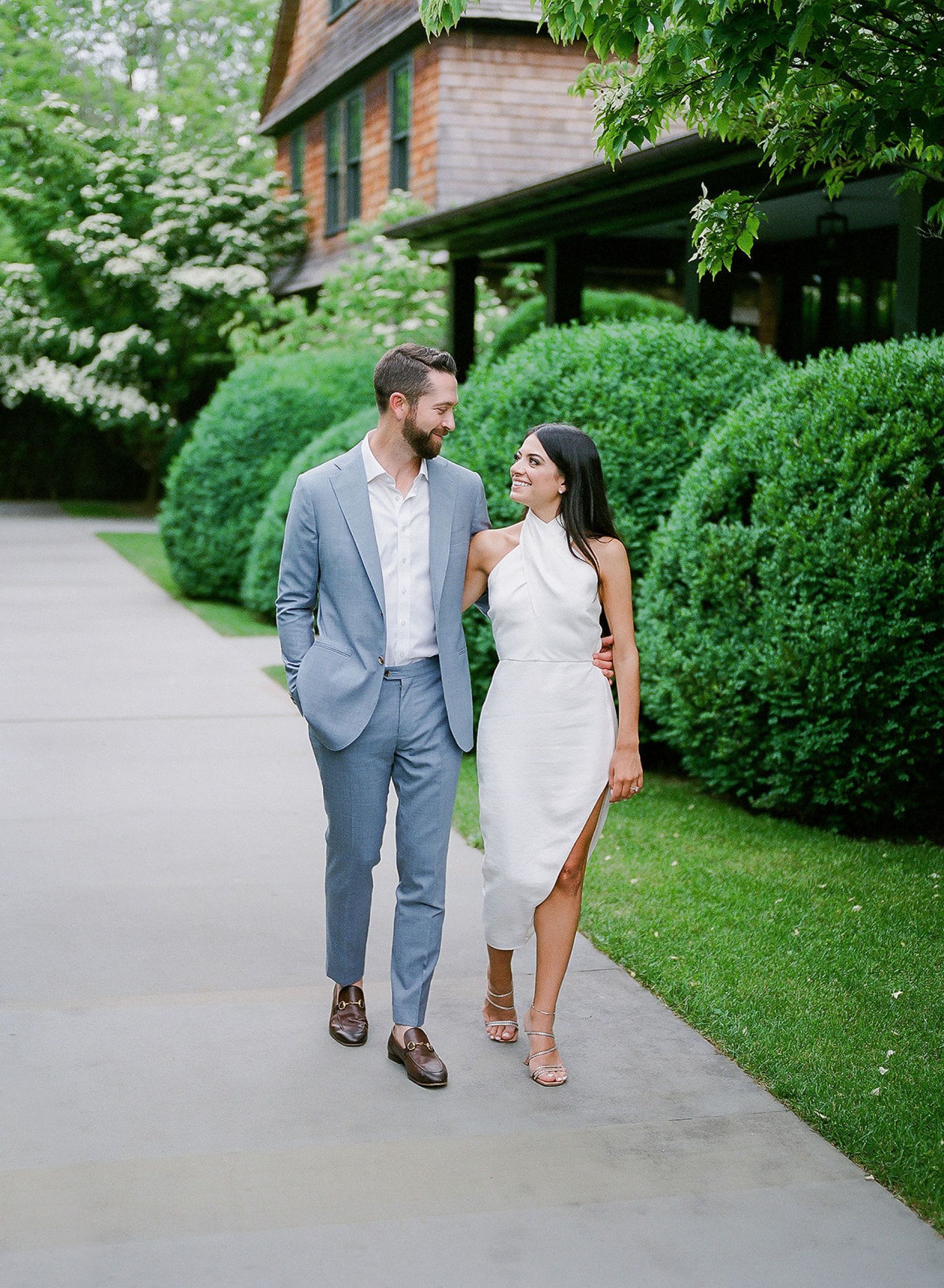 Lauren&amp;Matt: A Valley Rock Inn Love Story Unfolds photo