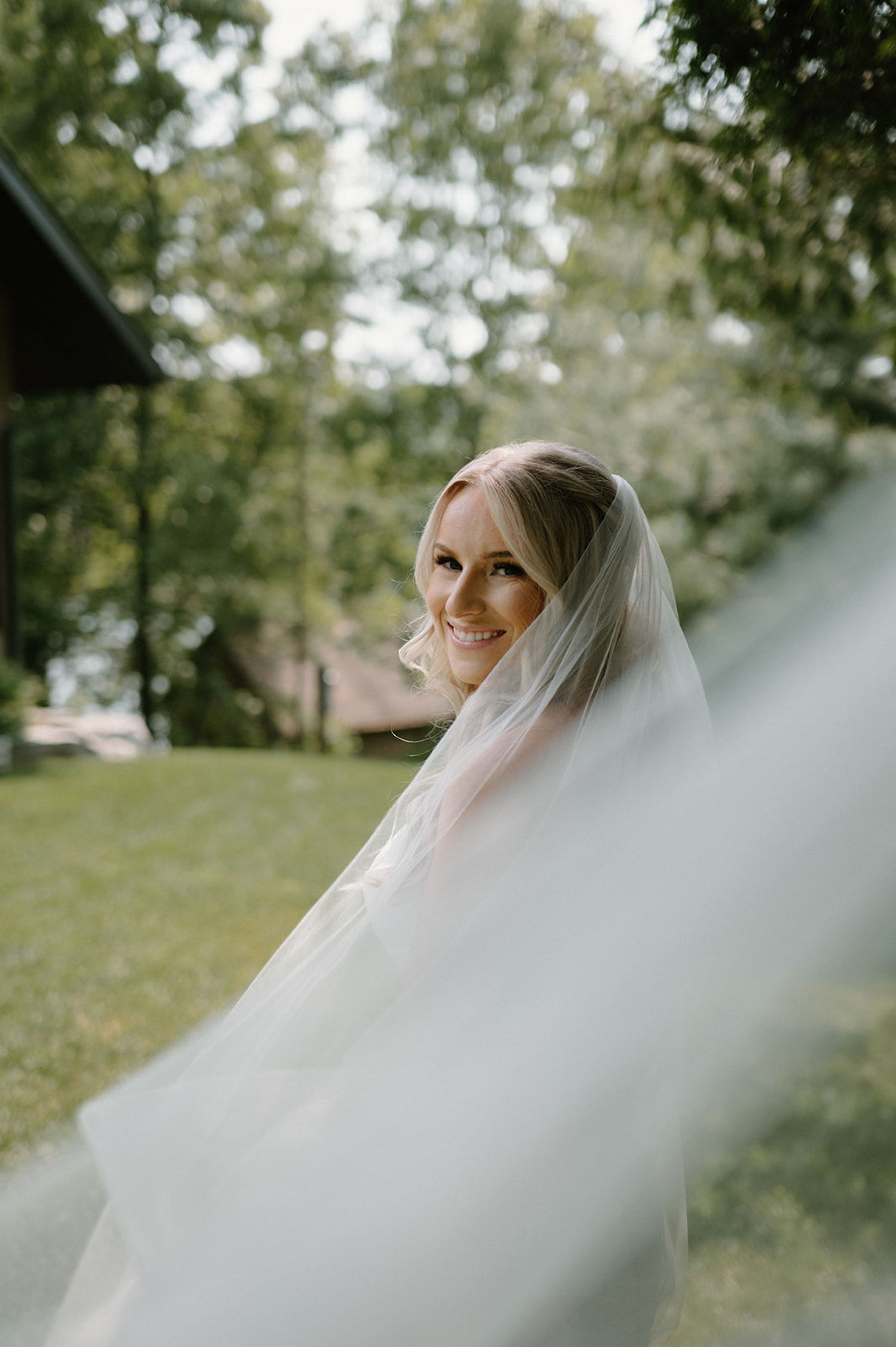 Tender Moments: Sara &amp; Alex’s Dreamy Day at Parents House on Lake Vernon photo