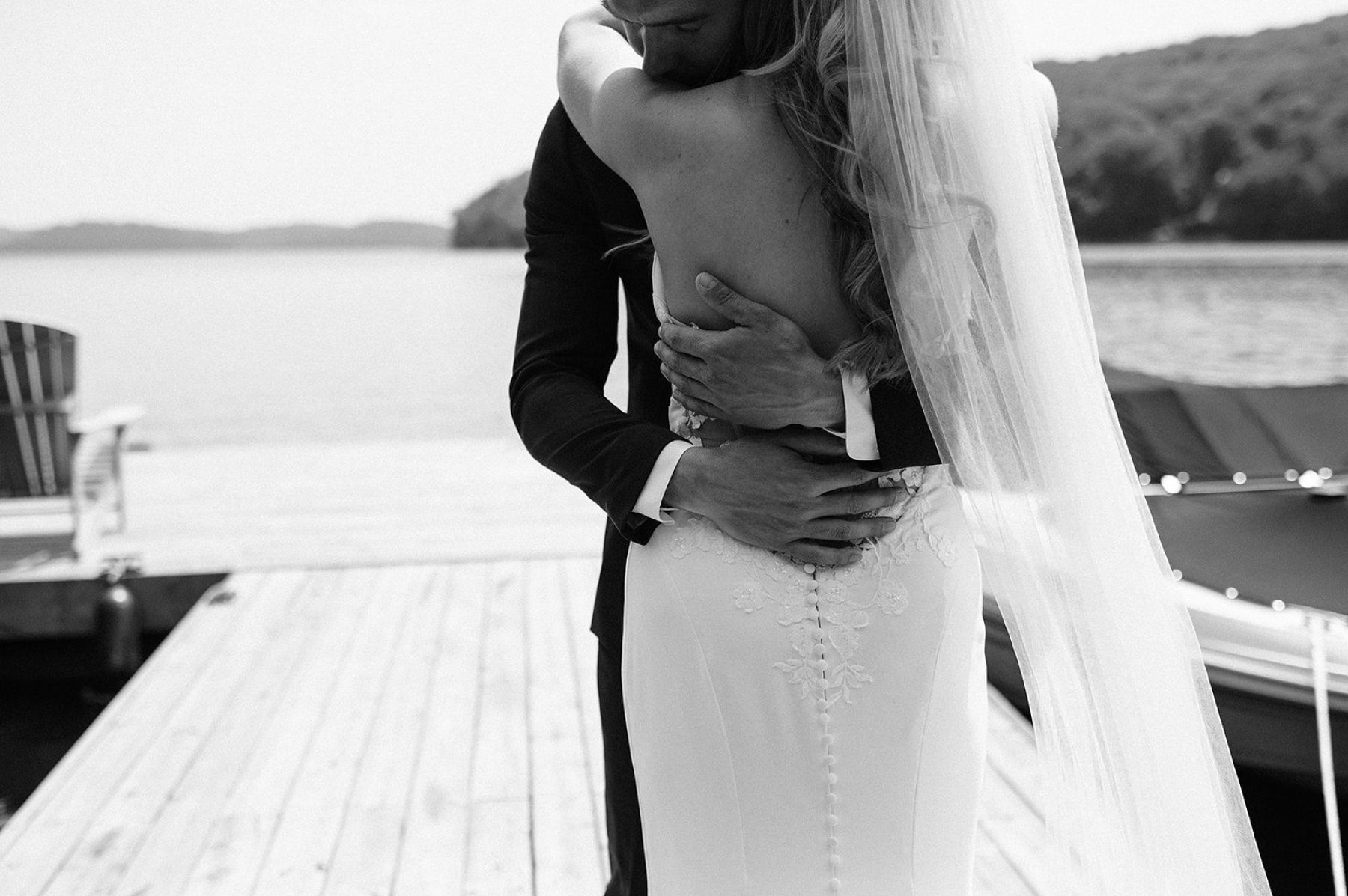 Tender Moments: Sara &amp; Alex’s Dreamy Day at Parents House on Lake Vernon photo