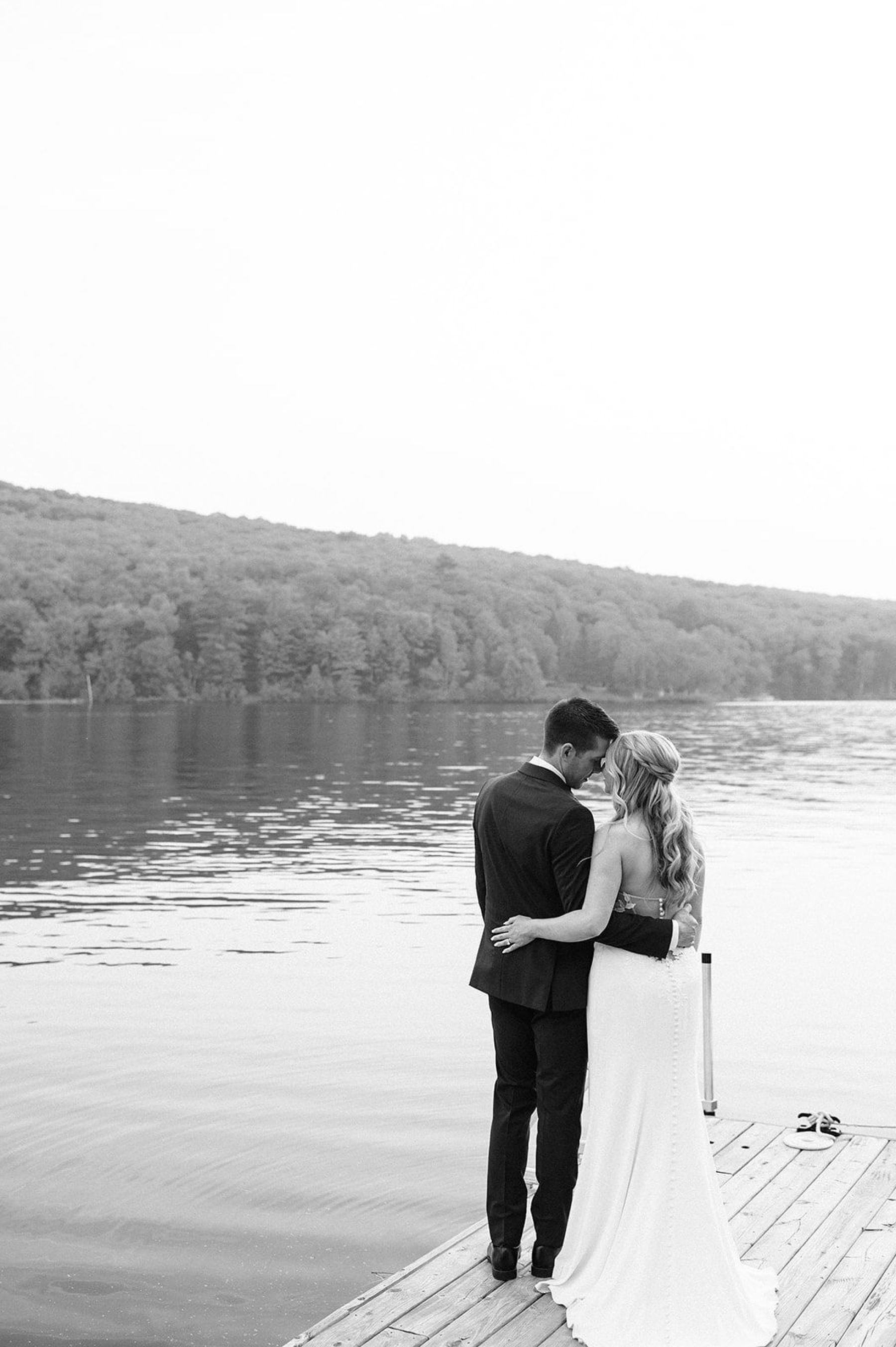 Tender Moments: Sara &amp; Alex’s Dreamy Day at Parents House on Lake Vernon photo