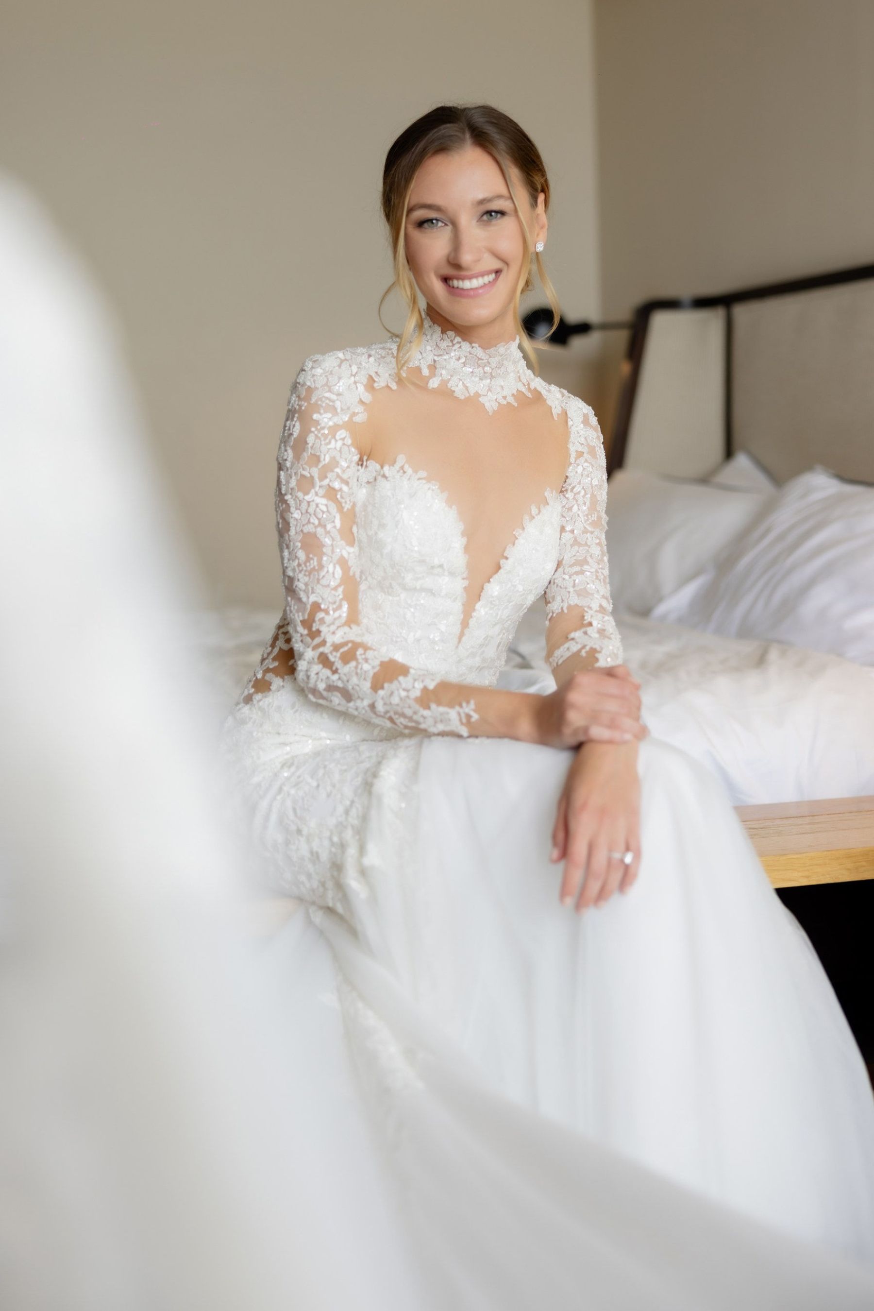 Beach Chic Vows: Ally and Dylan's Serene Gurney's Montauk Wedding photo