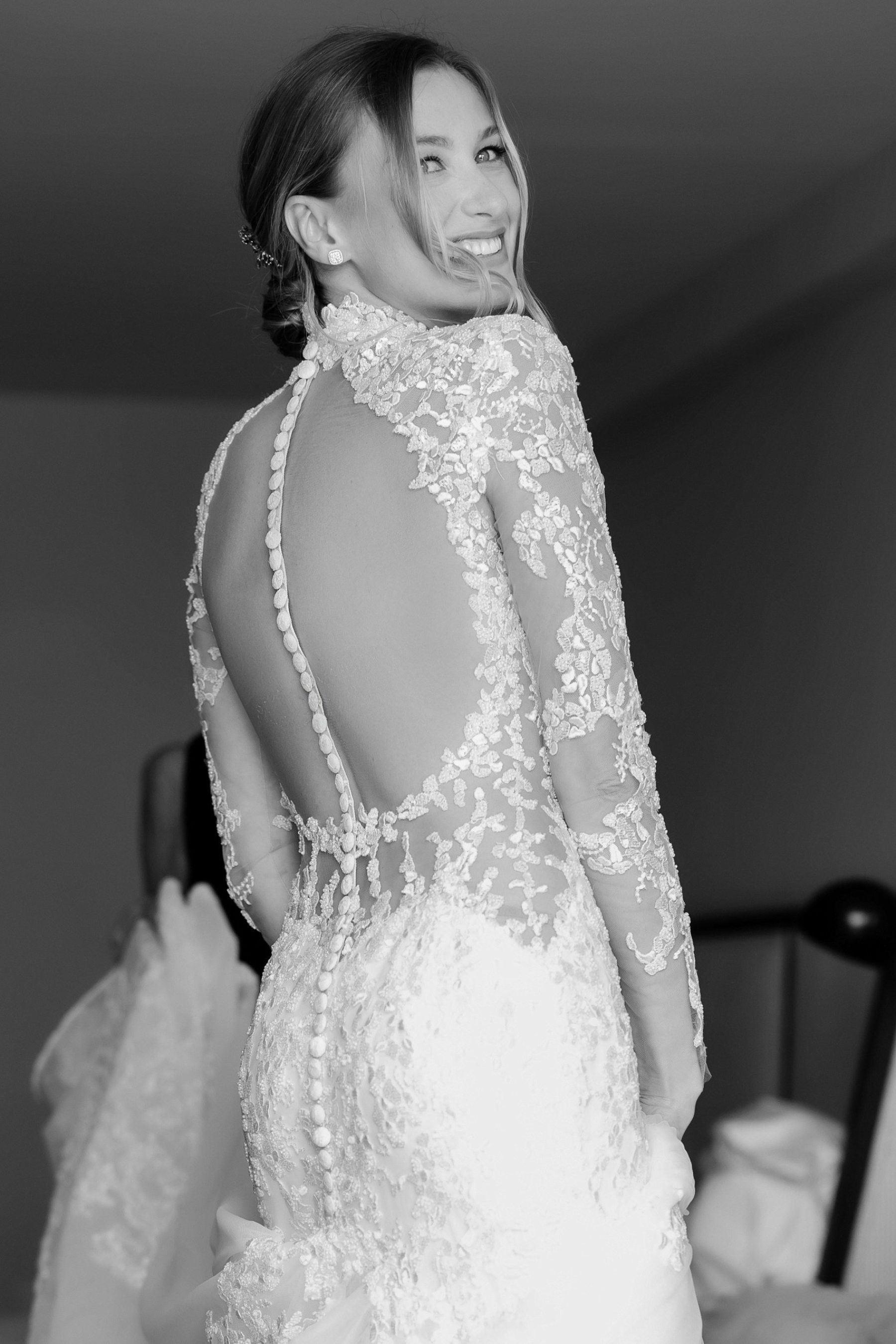 Beach Chic Vows: Ally and Dylan's Serene Gurney's Montauk Wedding photo