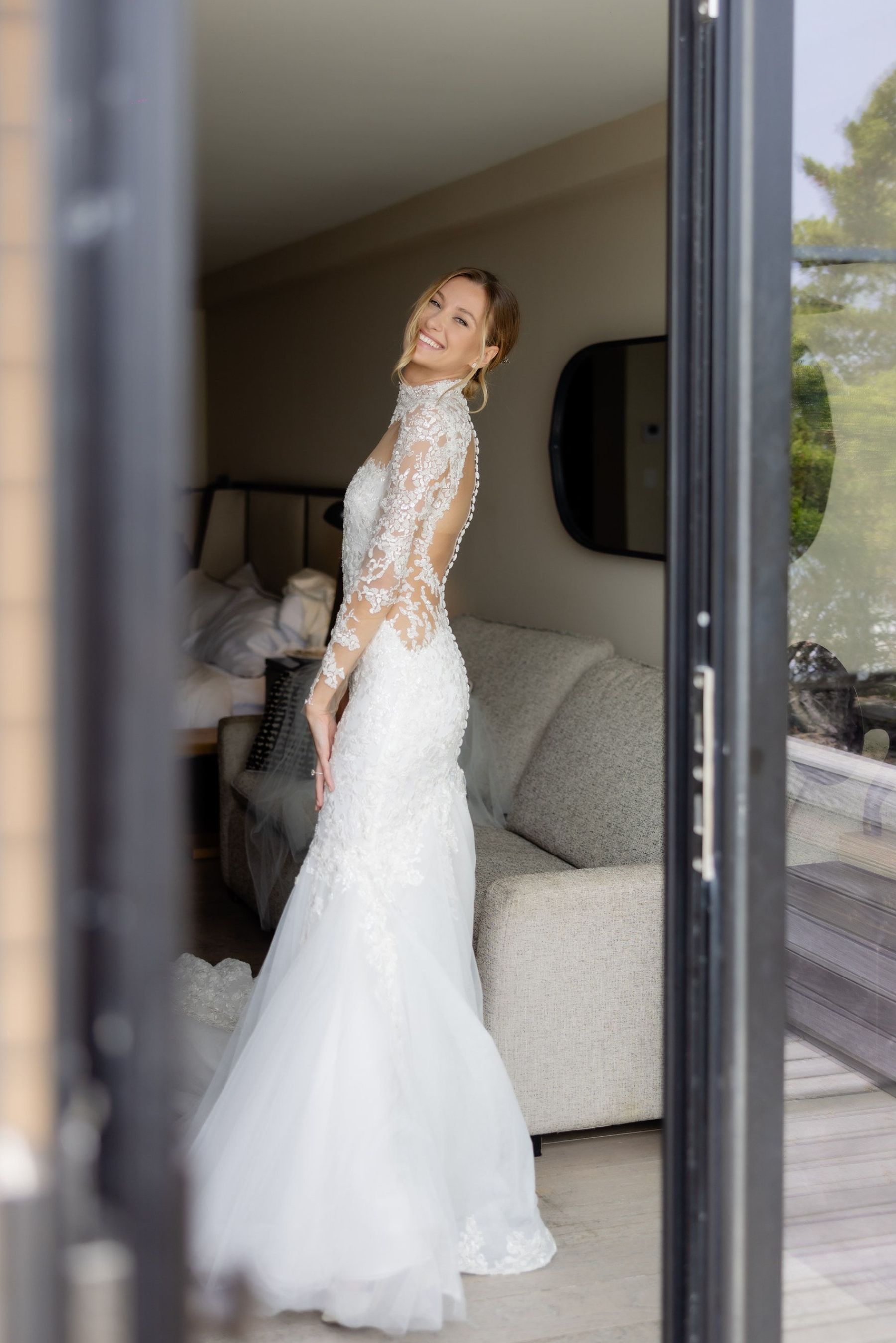 Beach Chic Vows: Ally and Dylan's Serene Gurney's Montauk Wedding photo