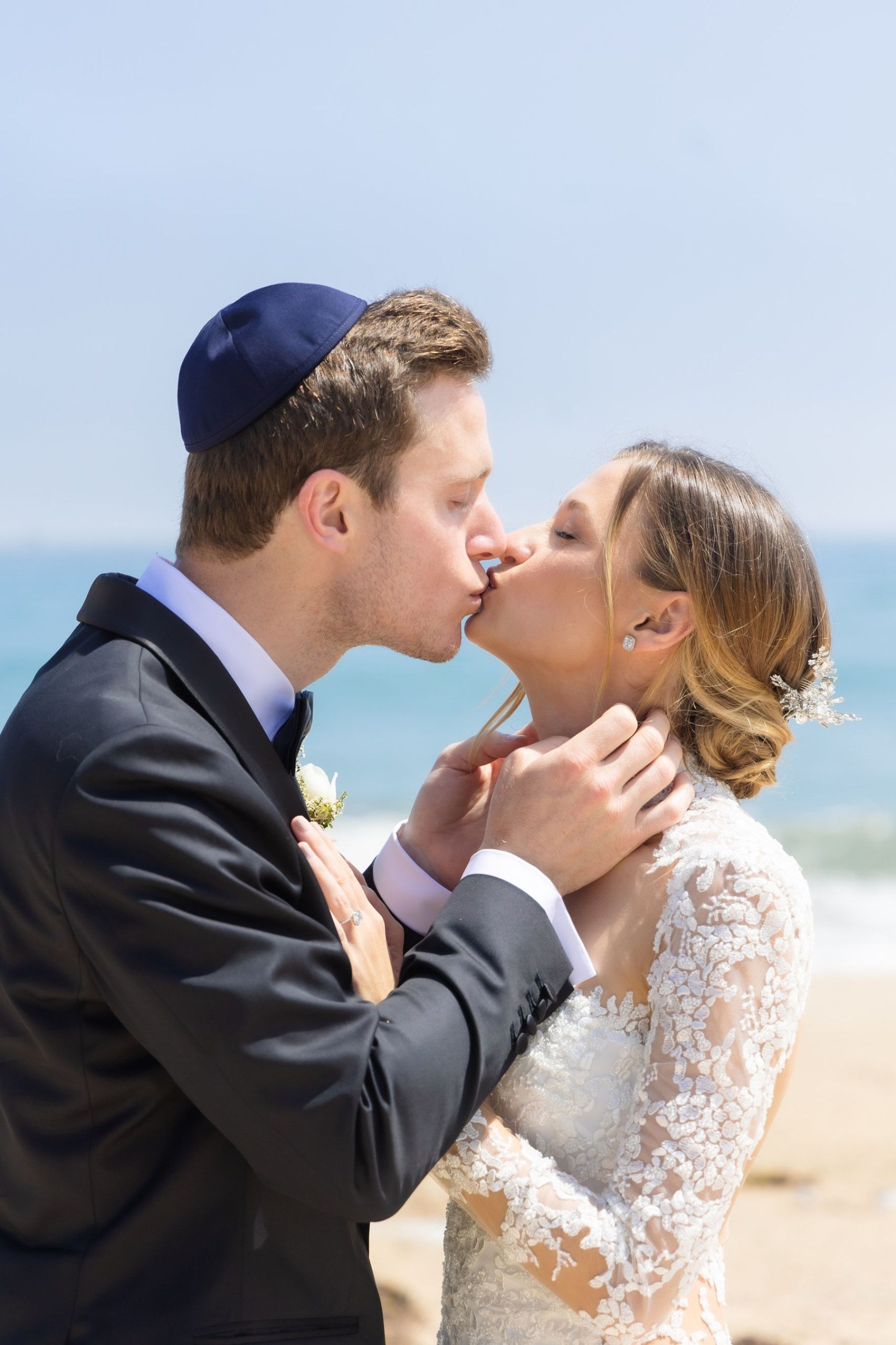 Beach Chic Vows: Ally and Dylan's Serene Gurney's Montauk Wedding photo