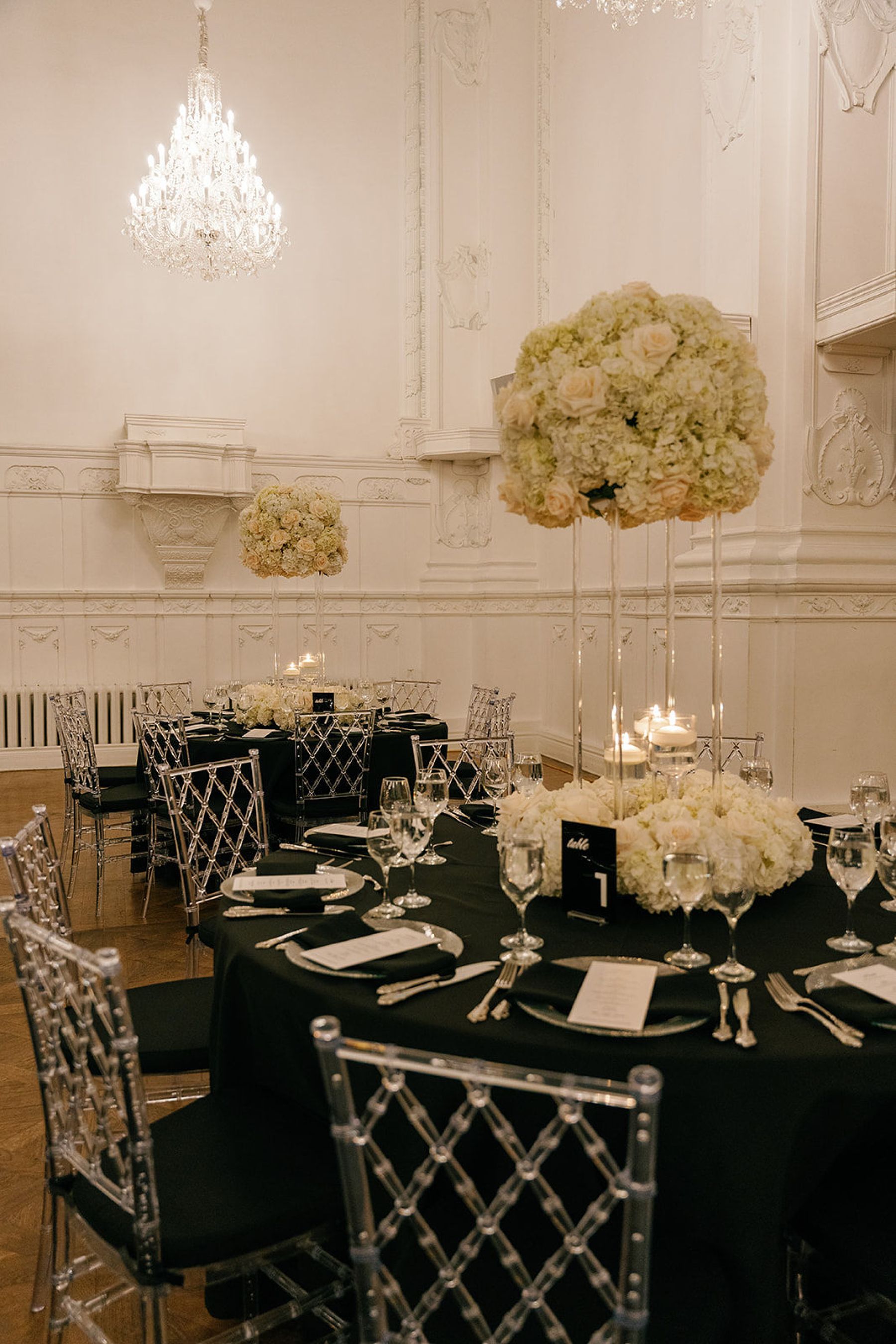 Elena &amp; Chris: A Toronto-Montreal Love Tale at Maison Principale photo