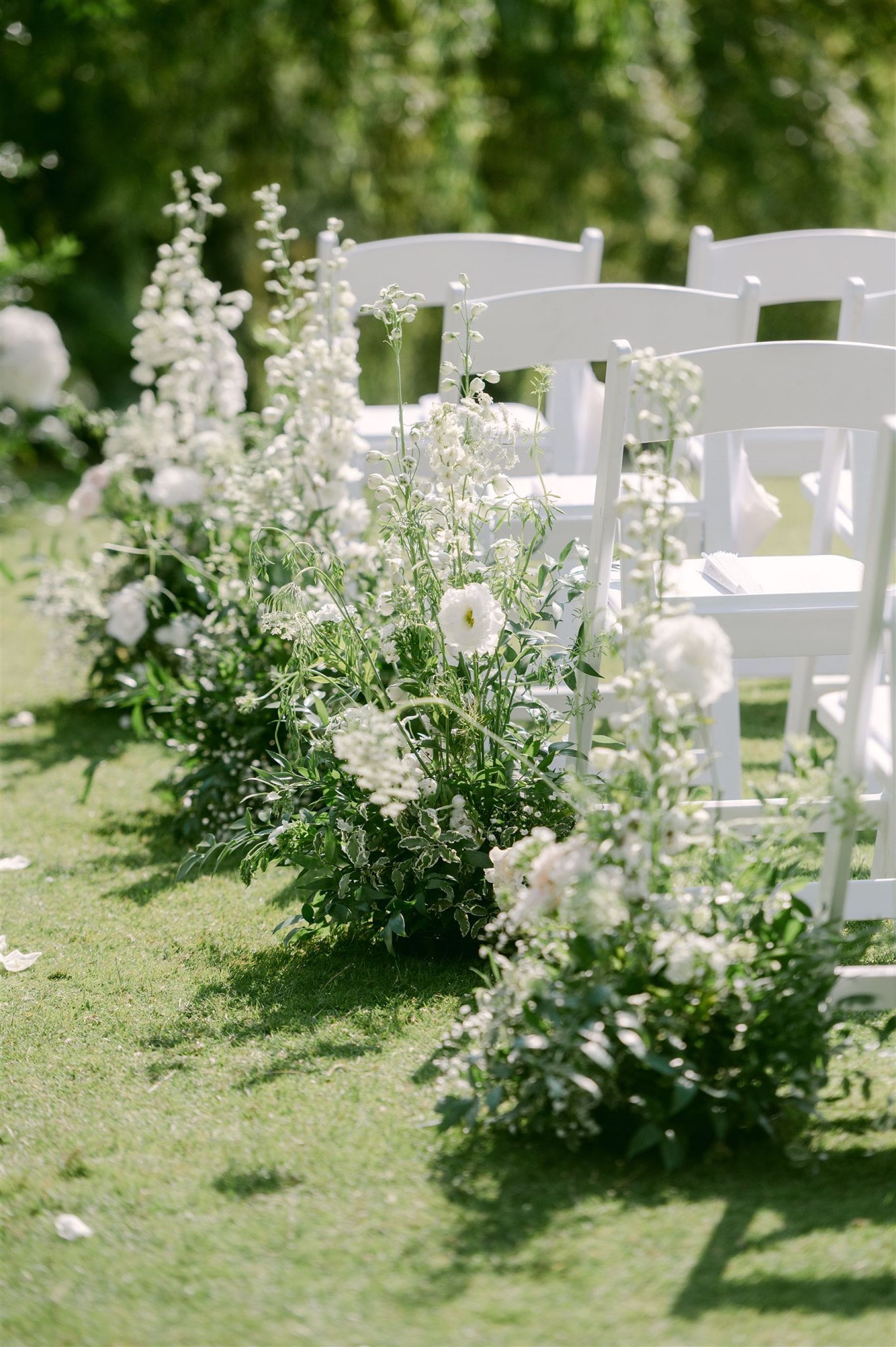 Under the Willow Tree: The Magical Journey of Sarah &amp; Nathan at VanDusen Botanical Garden and Hycroft photo