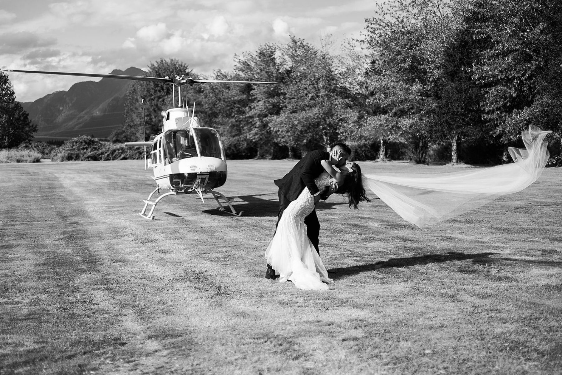 Courtney &amp; Steven's Swaneset Love Story: A Journey of Hearts photo