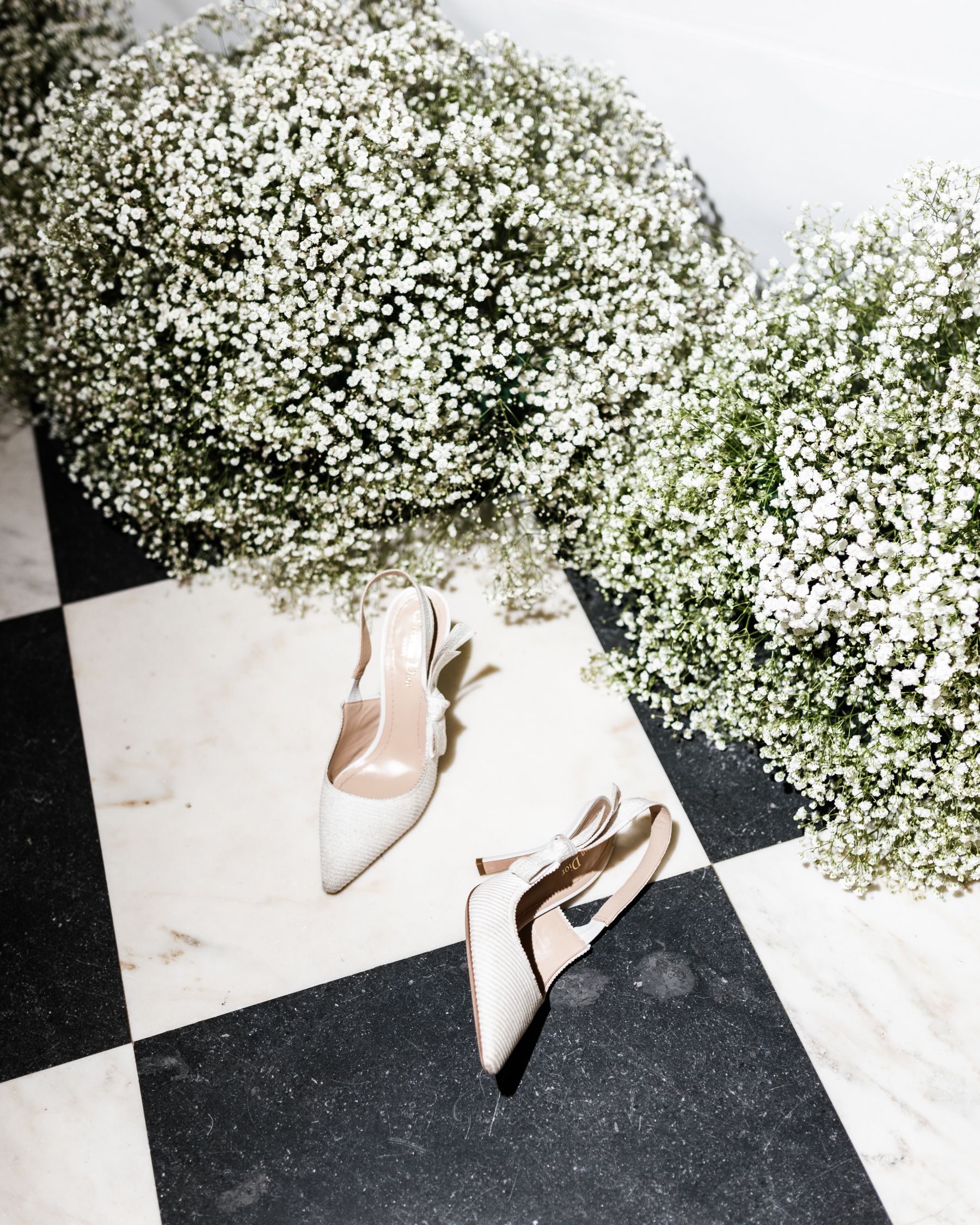 A Tale of Two Worlds: Marina &amp; Zach's Chic Chicago History Museum Wedding photo