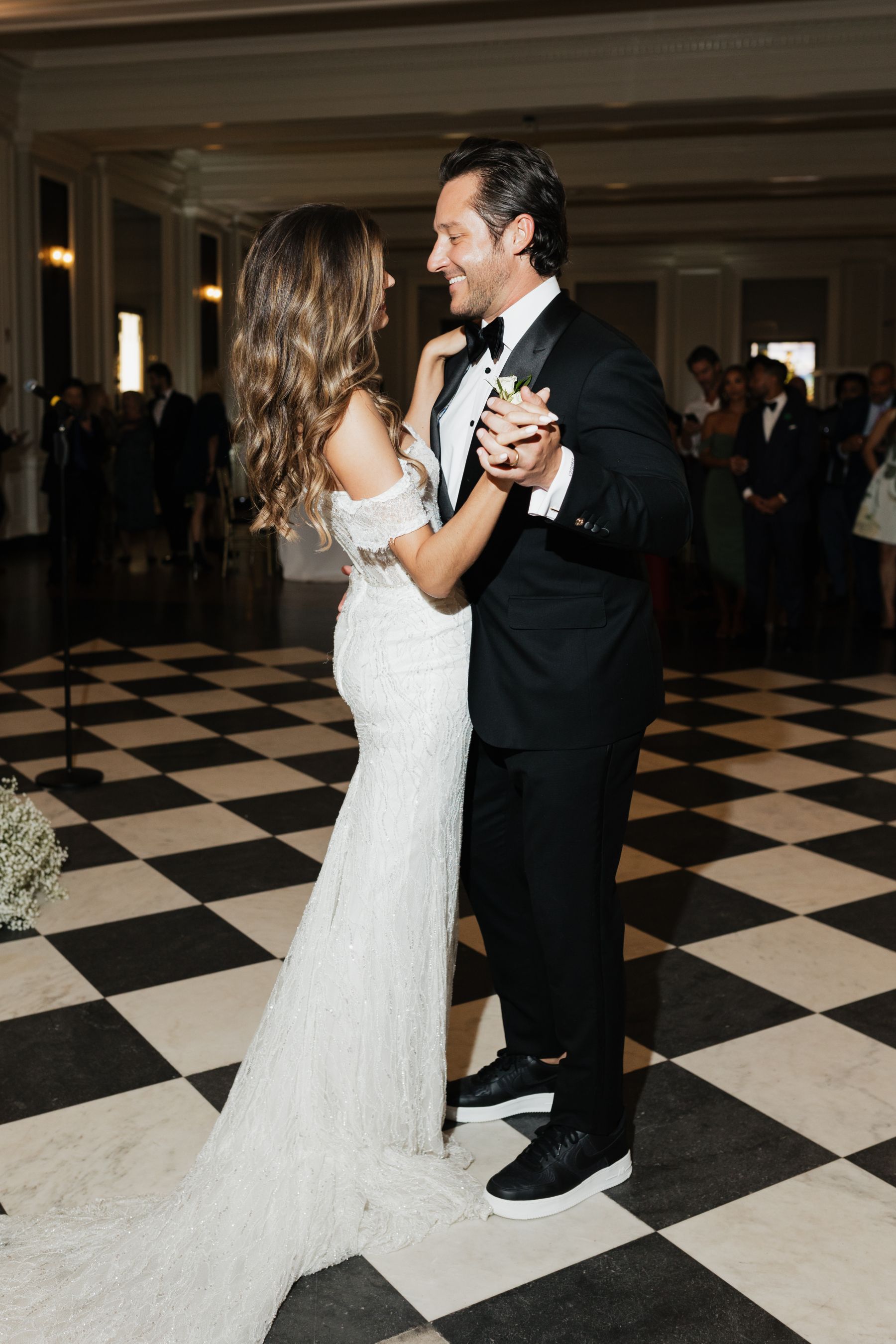 A Tale of Two Worlds: Marina &amp; Zach's Chic Chicago History Museum Wedding photo