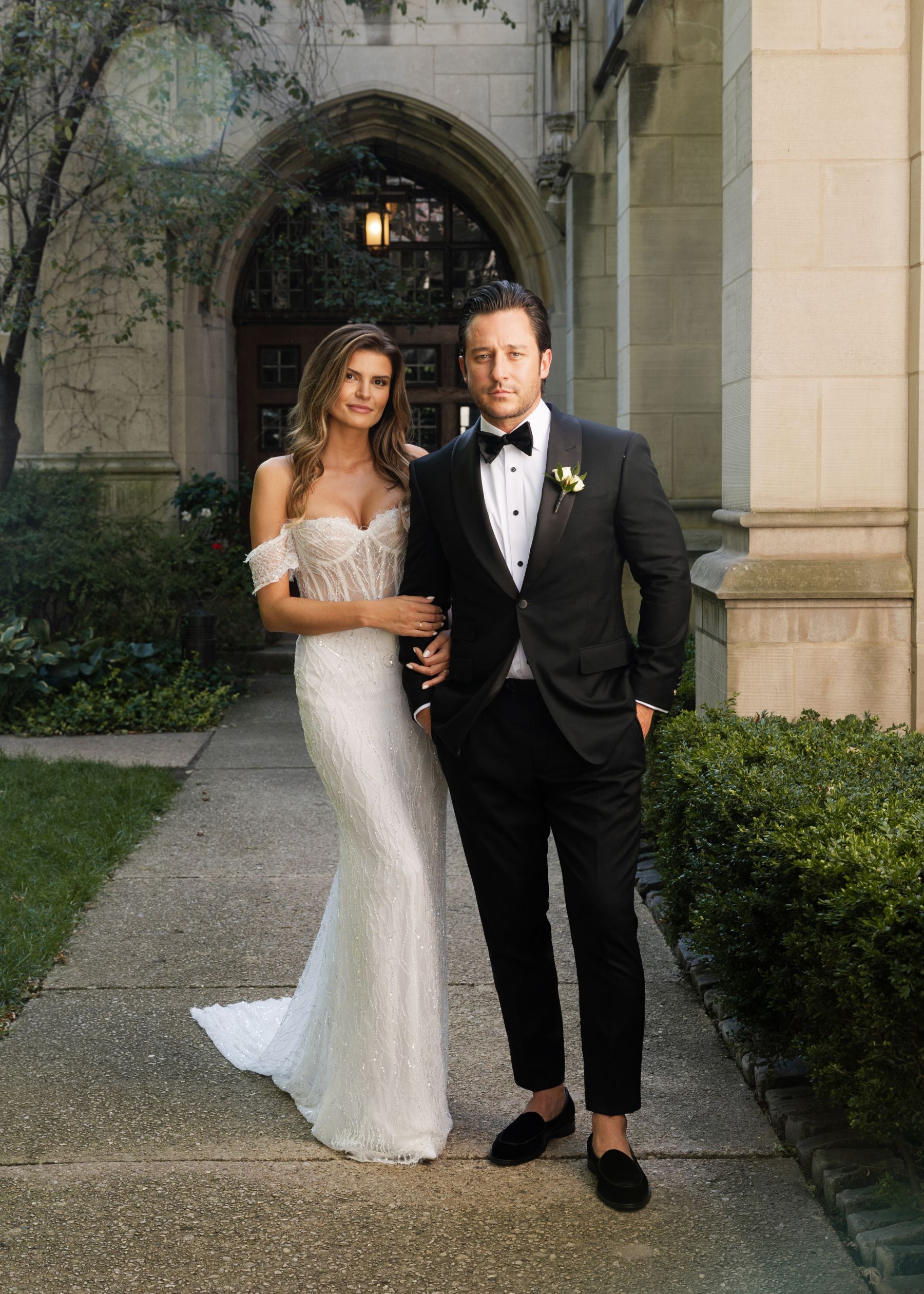 A Tale of Two Worlds: Marina &amp; Zach's Chic Chicago History Museum Wedding photo