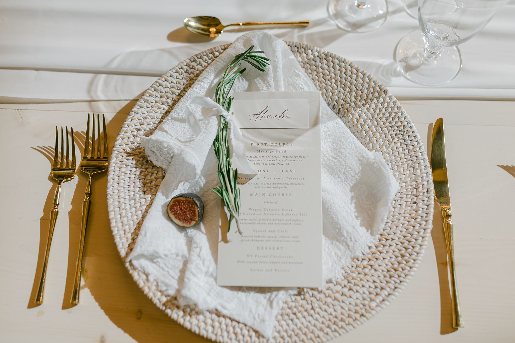 Defying All Odds: The Timeless MontHill Golf &amp; Country Club Vows of Alexandra &amp; Joshua  photo