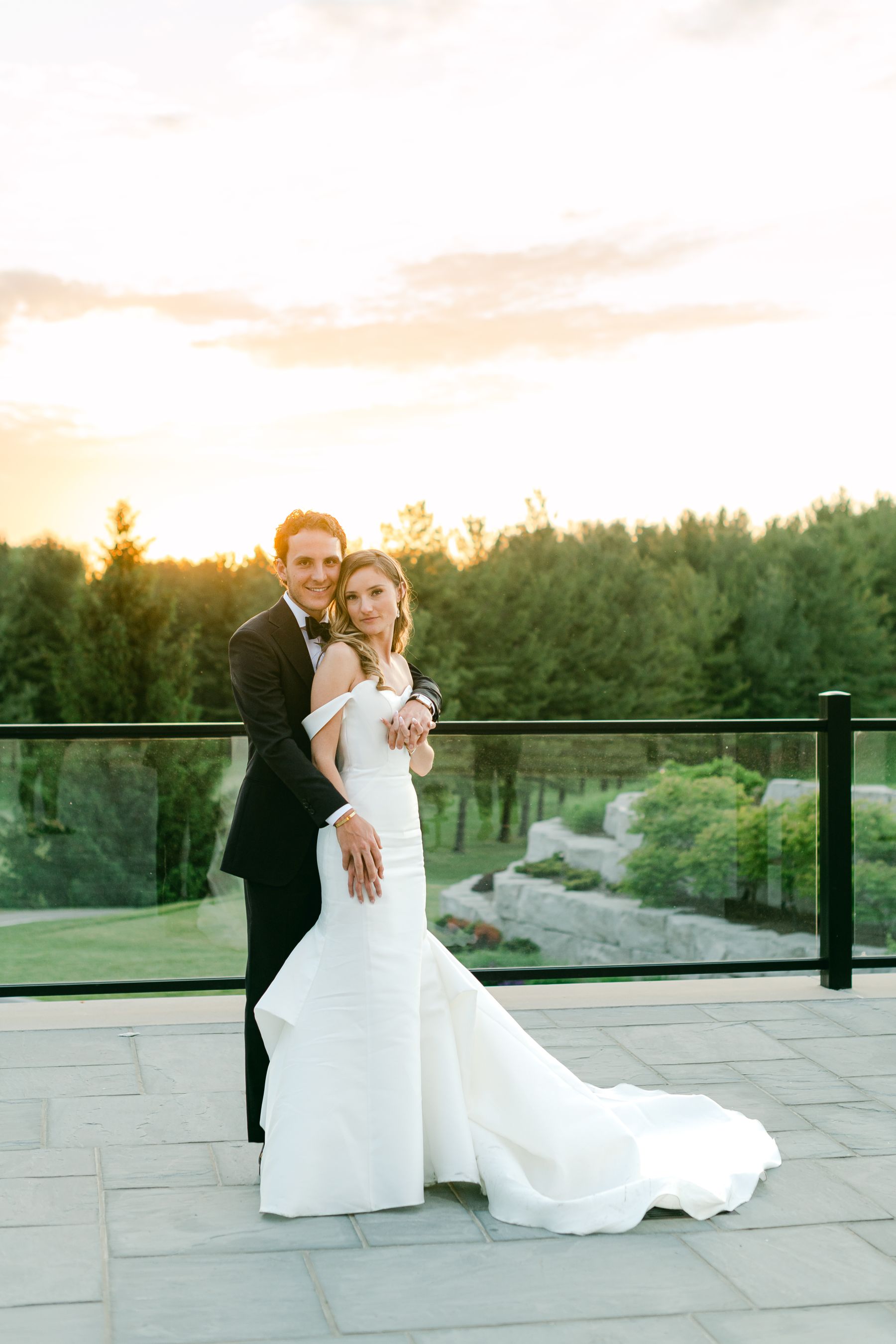 Defying All Odds: The Timeless MontHill Golf &amp; Country Club Vows of Alexandra &amp; Joshua  photo
