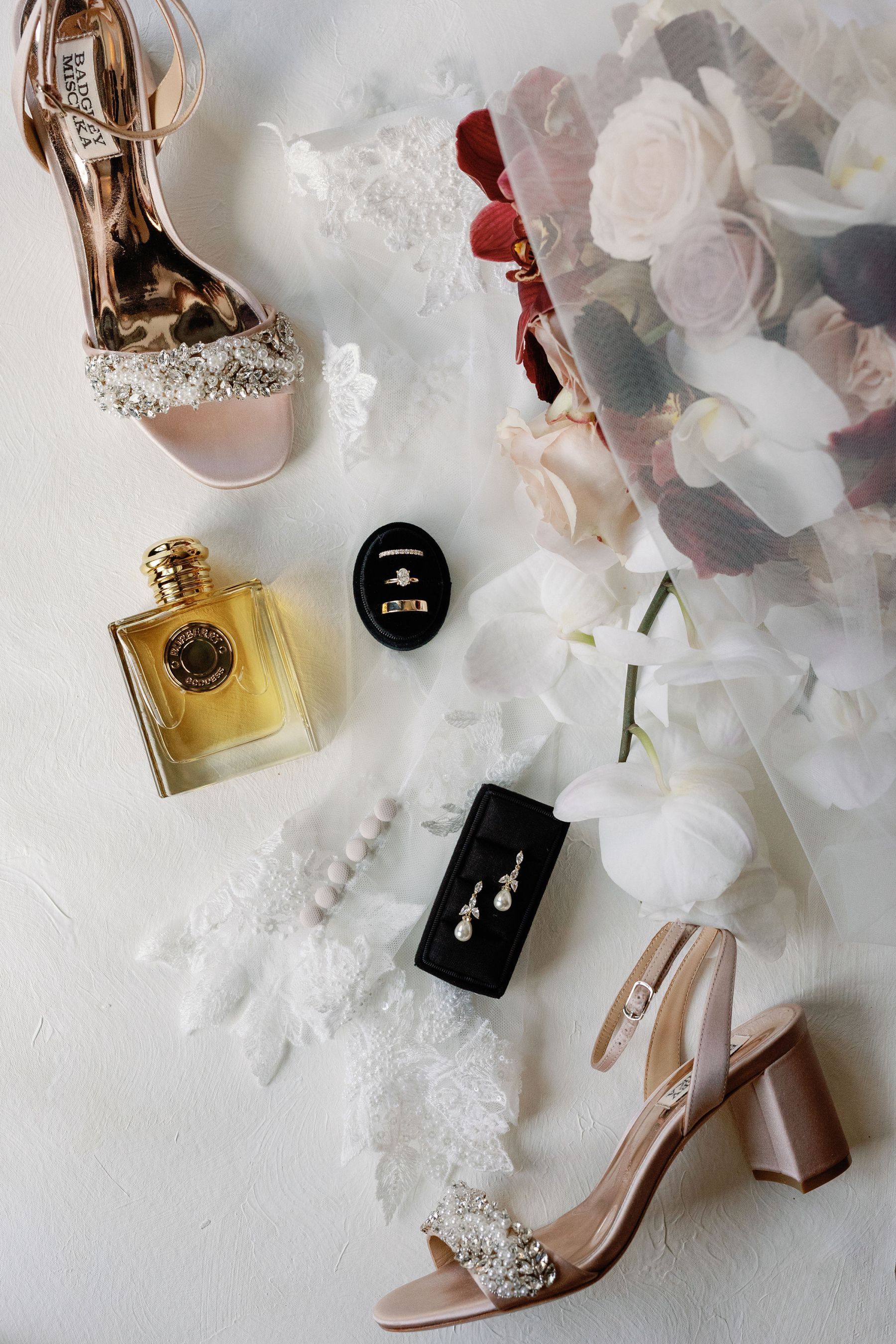 Eternal Devotion at the Shinola Hotel - Jessica &amp; Henry's Timeless Urban Romance photo