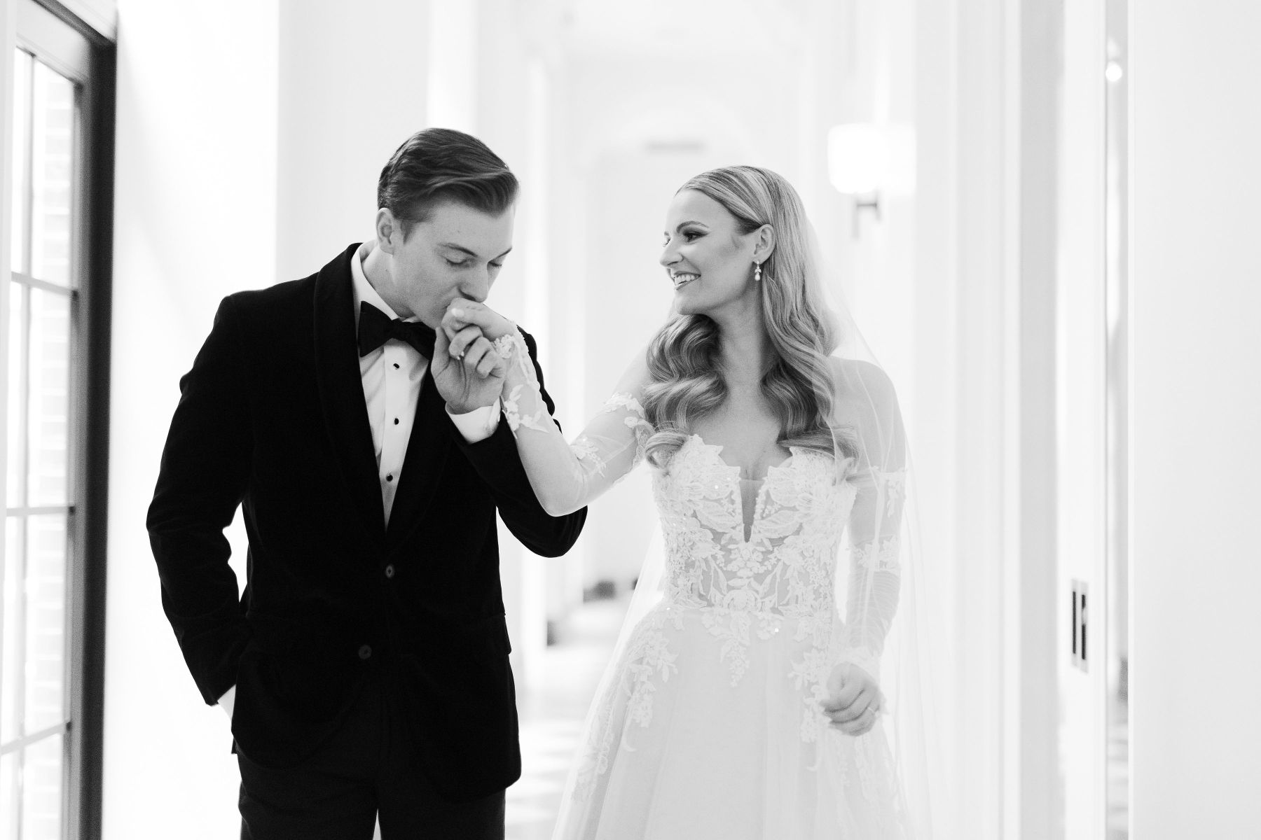 Eternal Devotion at the Shinola Hotel - Jessica &amp; Henry's Timeless Urban Romance photo