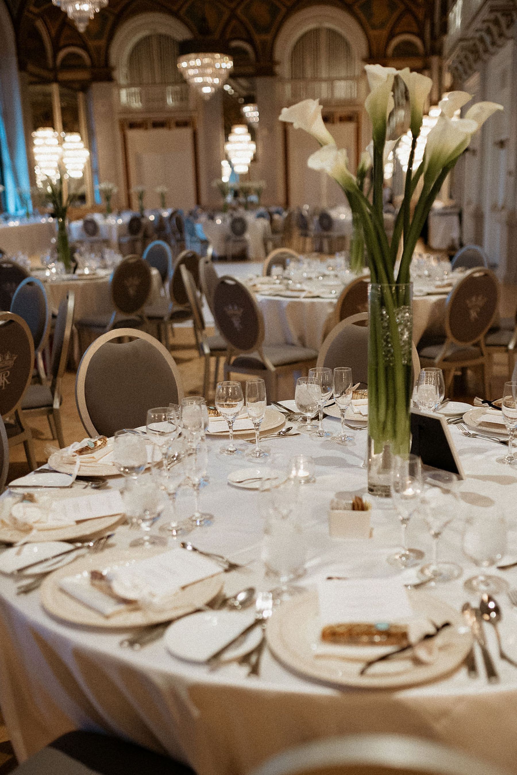 Candlelight, Calla Lilies, and Classic Charm: Nicolette and Victor's Exquisite Nuptials at the Fairmont Royal York Hotel photo