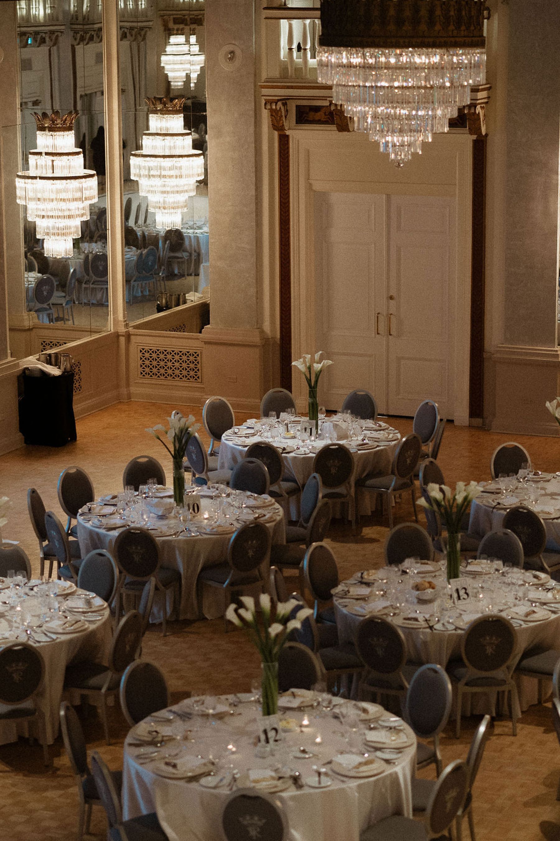 Candlelight, Calla Lilies, and Classic Charm: Nicolette and Victor's Exquisite Nuptials at the Fairmont Royal York Hotel photo