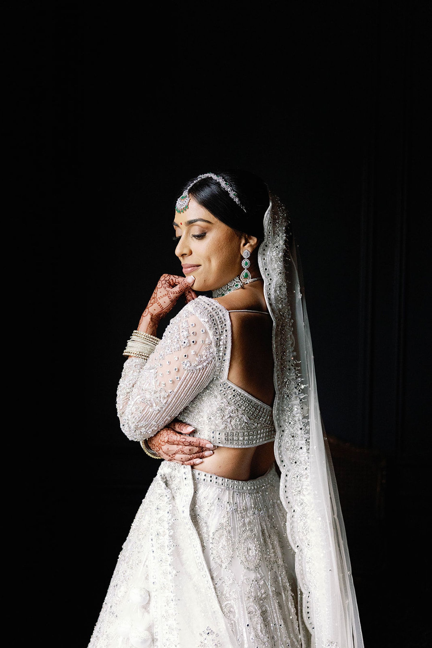 Cherished Chapters at Park Chateau Estate &amp; Gardens: Sanam &amp; Kaveet’s Tale of Romance photo