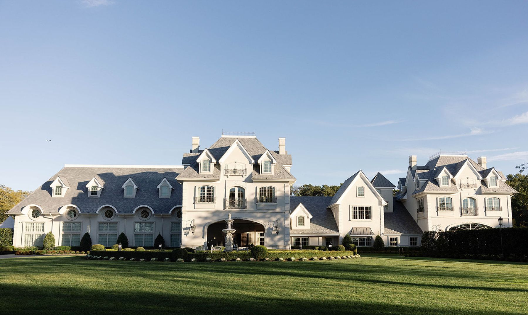 Cherished Chapters at Park Chateau Estate &amp; Gardens: Sanam &amp; Kaveet’s Tale of Romance photo