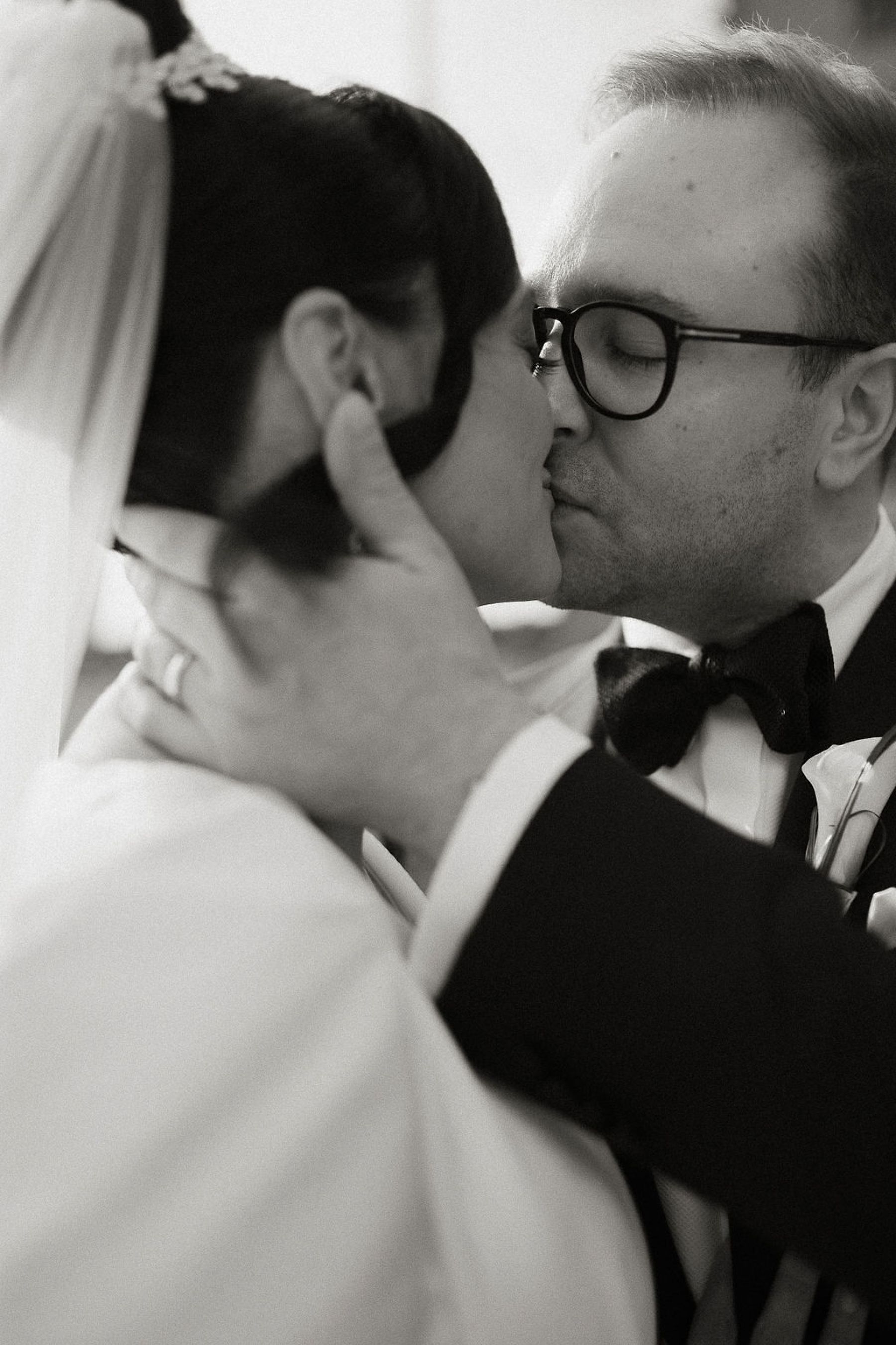 Candlelight, Calla Lilies, and Classic Charm: Nicolette and Victor's Exquisite Nuptials at the Fairmont Royal York Hotel photo