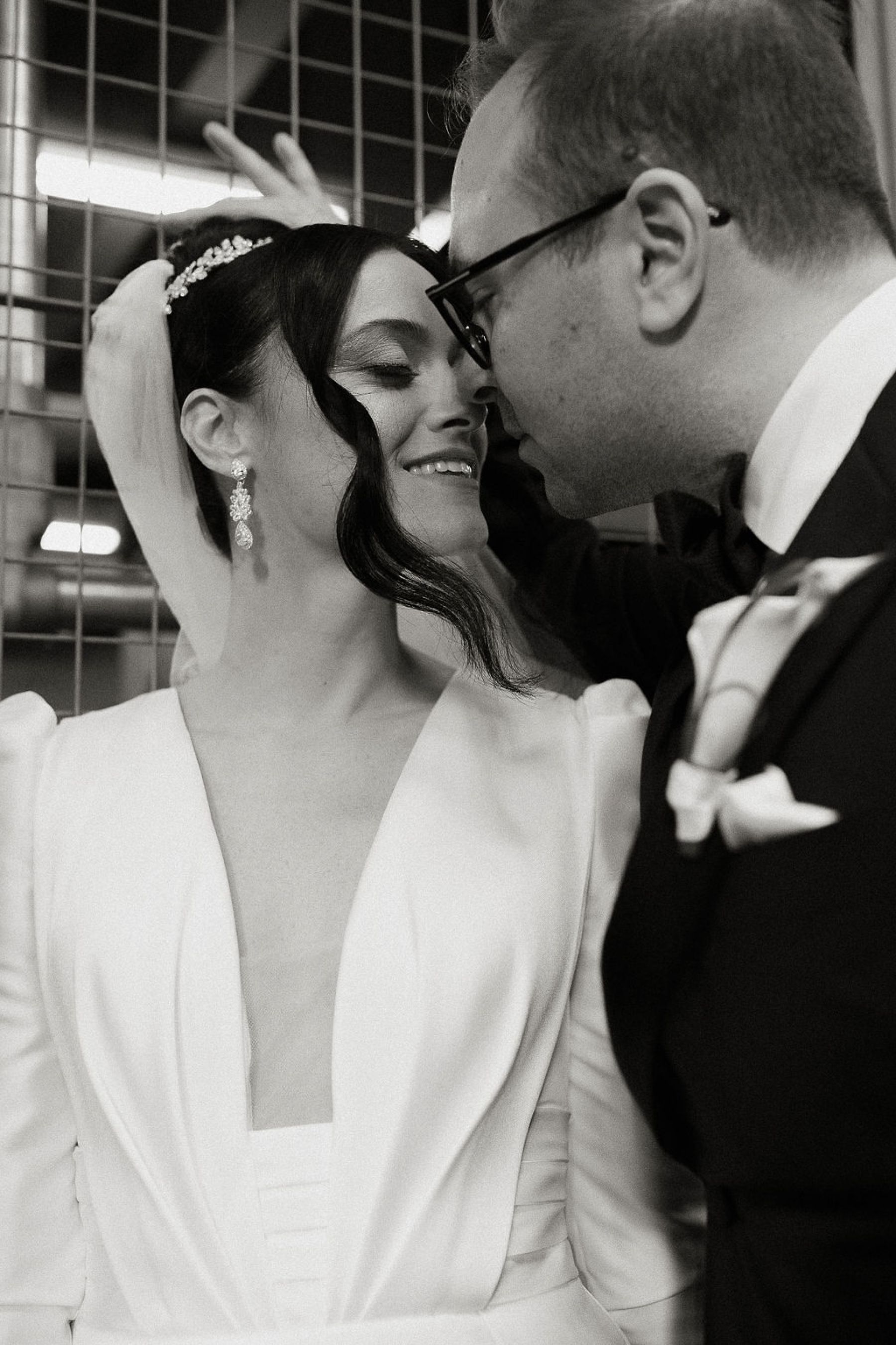 Candlelight, Calla Lilies, and Classic Charm: Nicolette and Victor's Exquisite Nuptials at the Fairmont Royal York Hotel photo