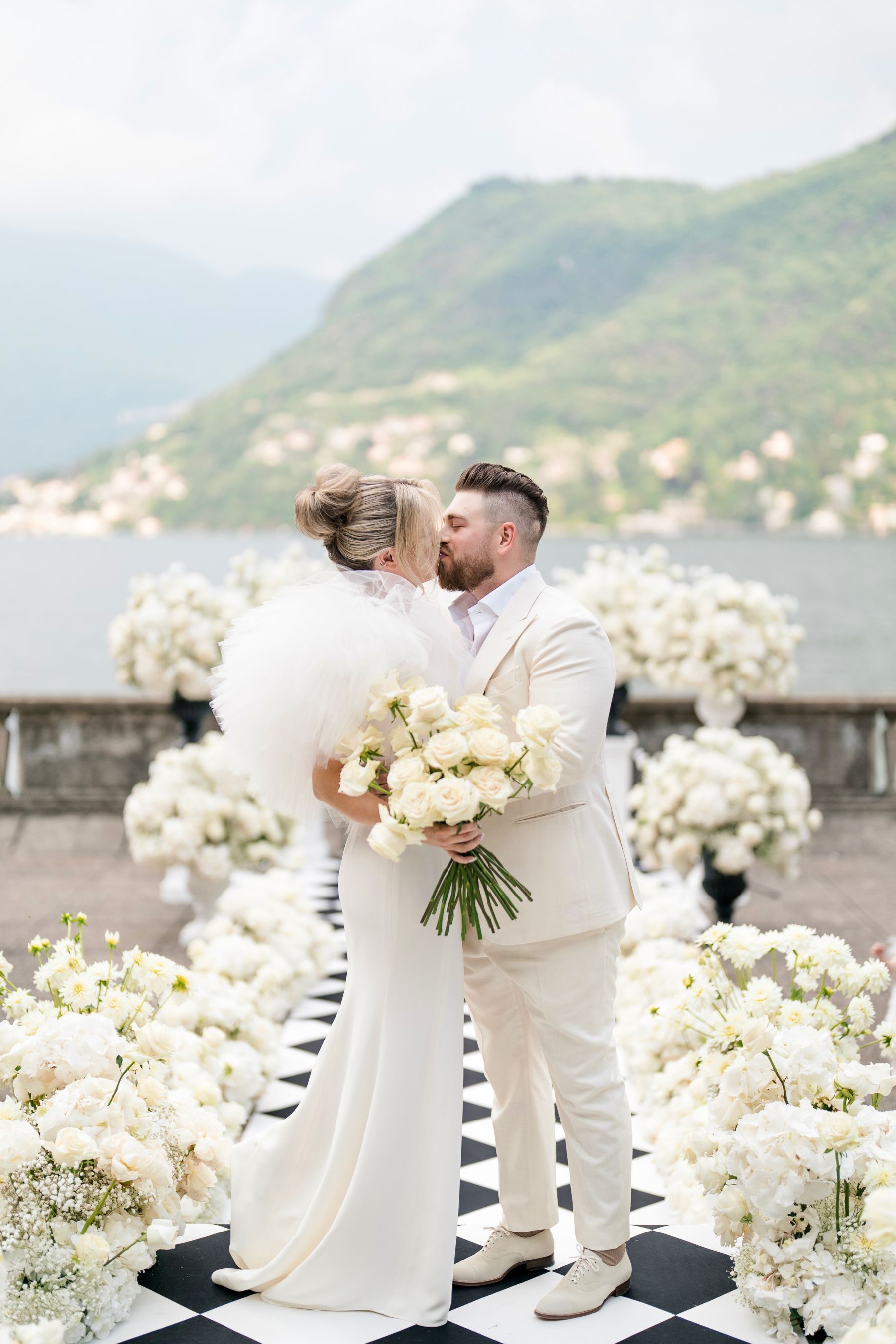 Leah &amp; Lawrence: A Lake Como Love Tale at Villa Pizzo photo