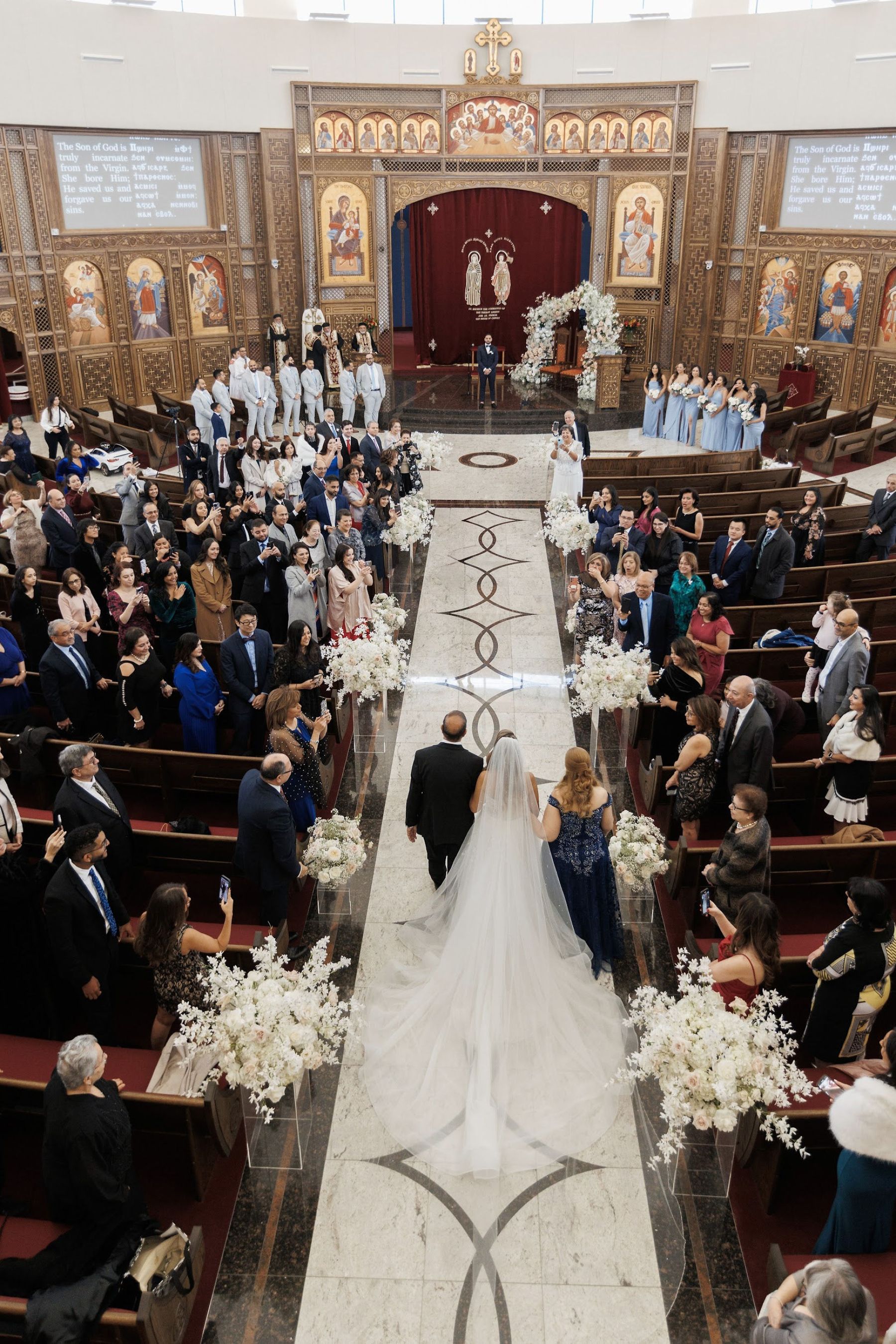 Christina &amp; Morcos: A Universal Studio Eventspace Wedding Filled with Modern Flair photo