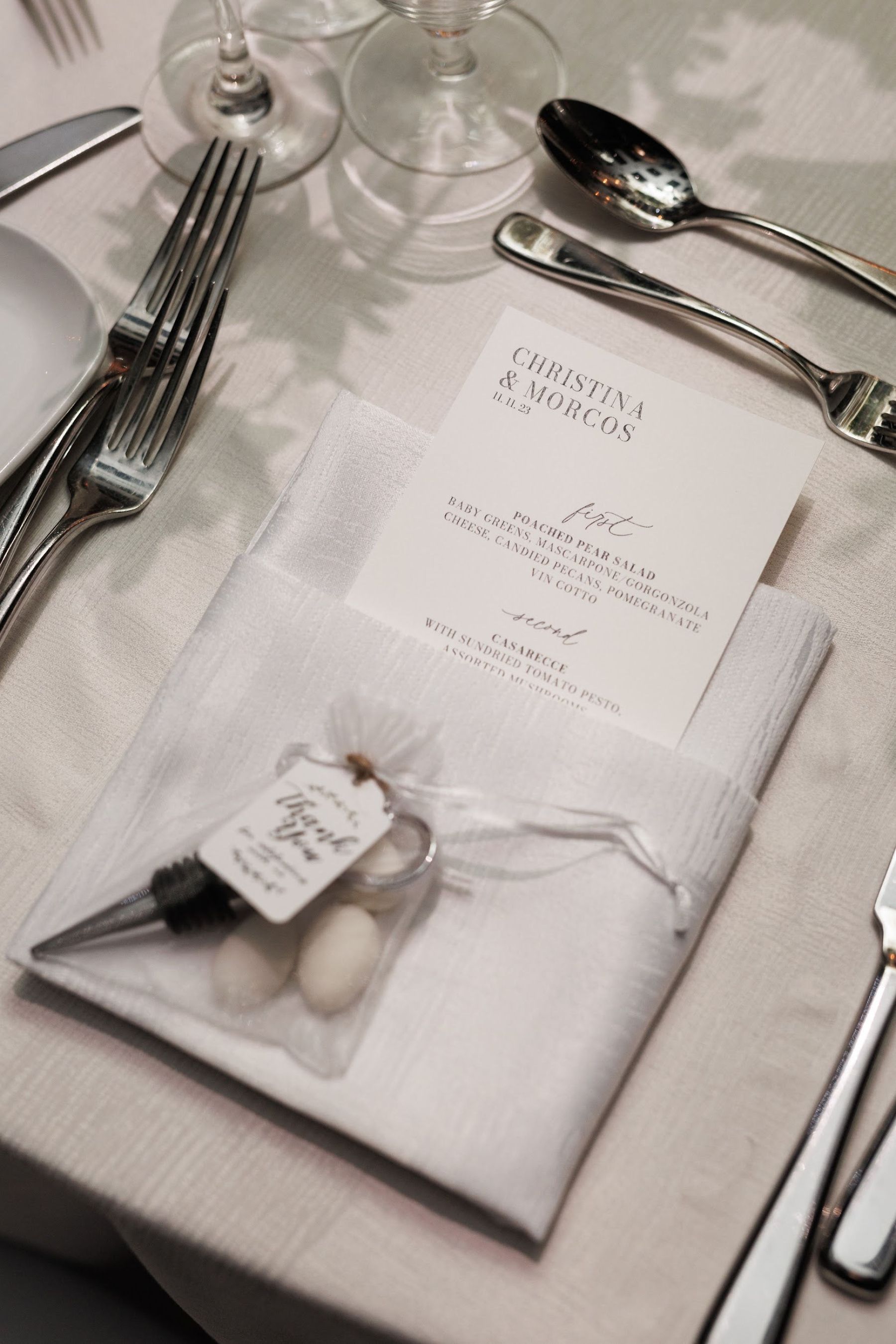 Christina &amp; Morcos: A Universal Studio Eventspace Wedding Filled with Modern Flair photo