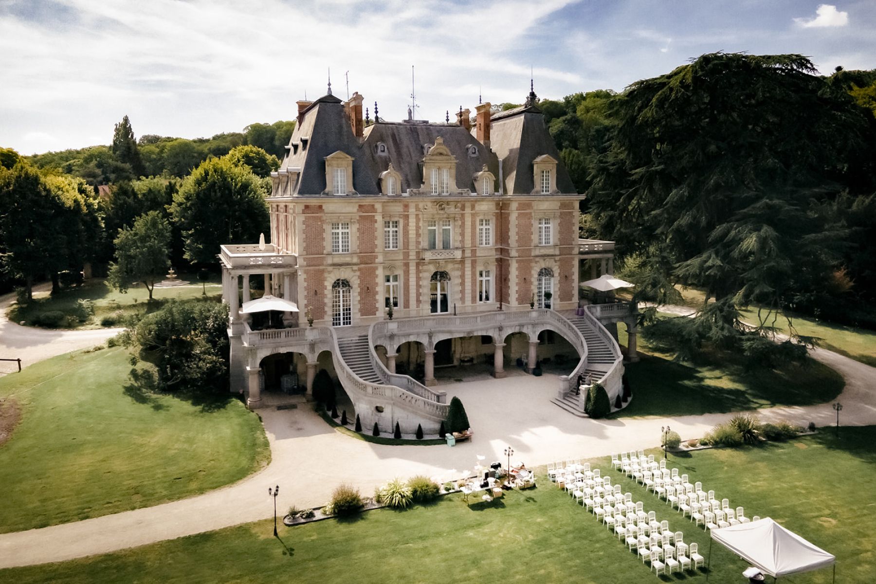 Two Cultures, One Precious Union: Ayda and William's Exquisite Franco-Persian Celebration at Château de Bouffémont photo