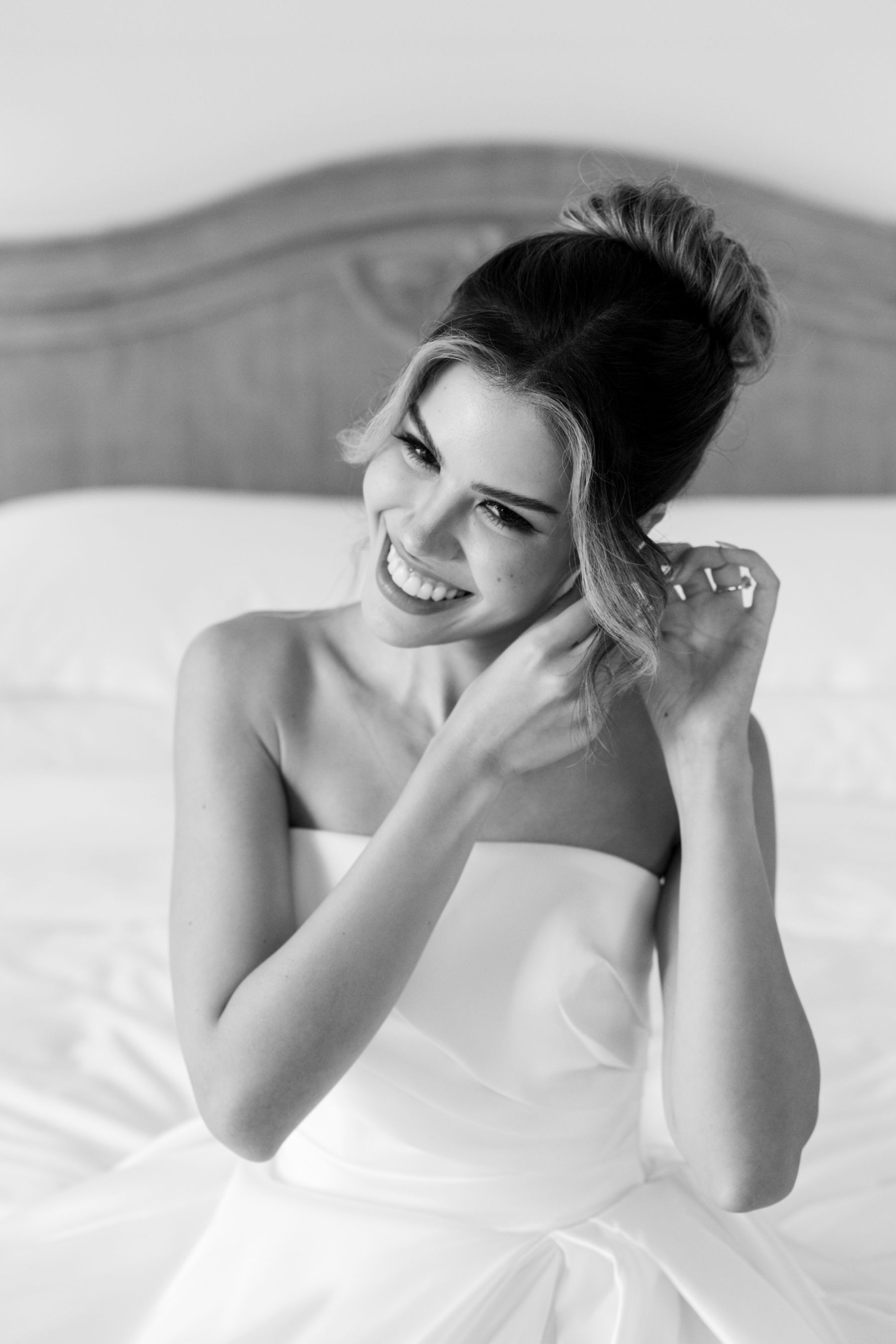 Under the Phuket Skies: The Love Story of Sarah and Matthew at the Rosewood photo