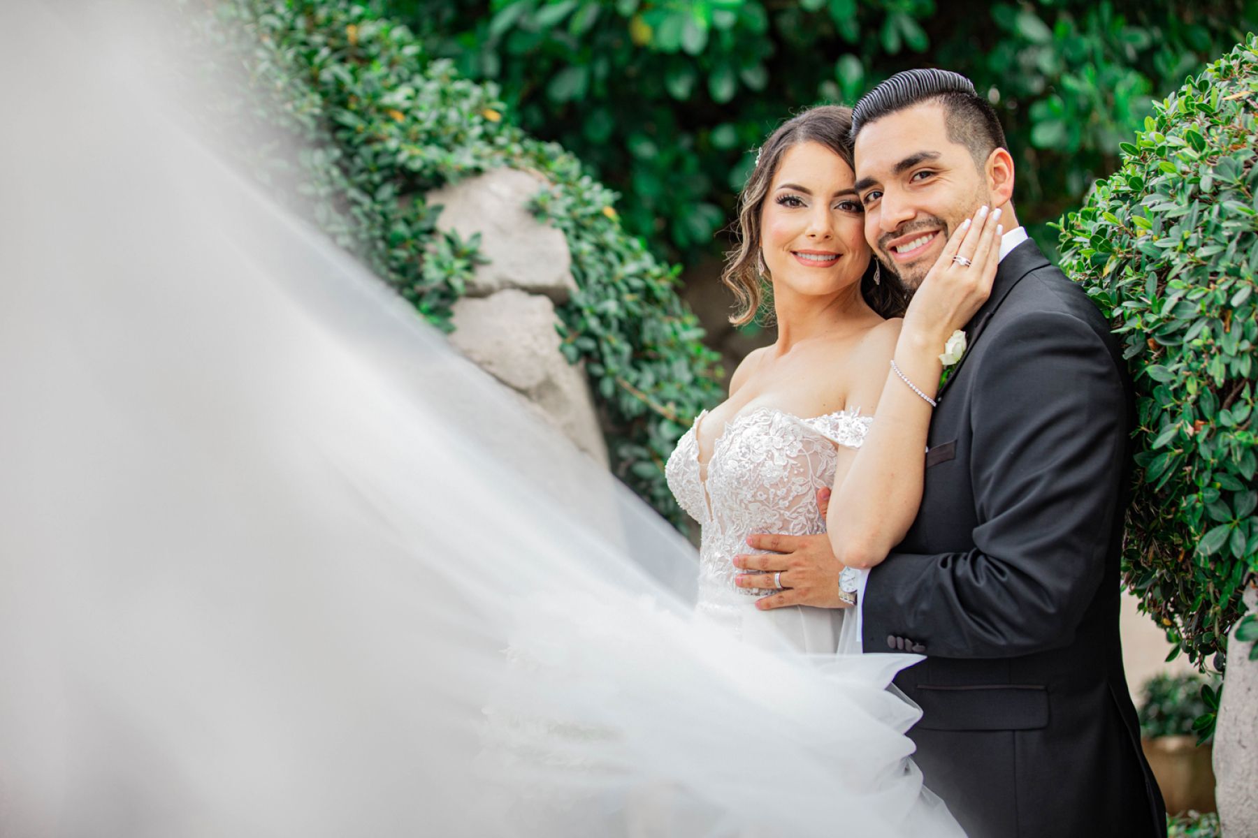 A Cinderella Story: Wilma and Miguel's Timeless Romance at the Trump International Hotel photo