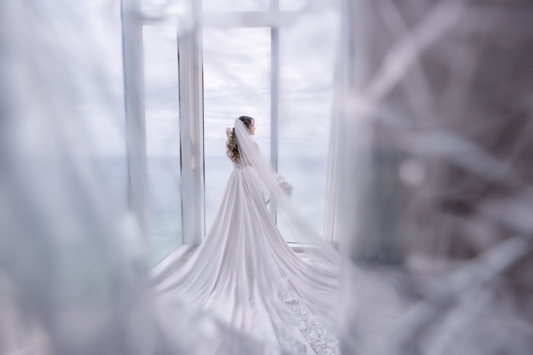 A Cinderella Story: Wilma and Miguel's Timeless Romance at the Trump International Hotel photo