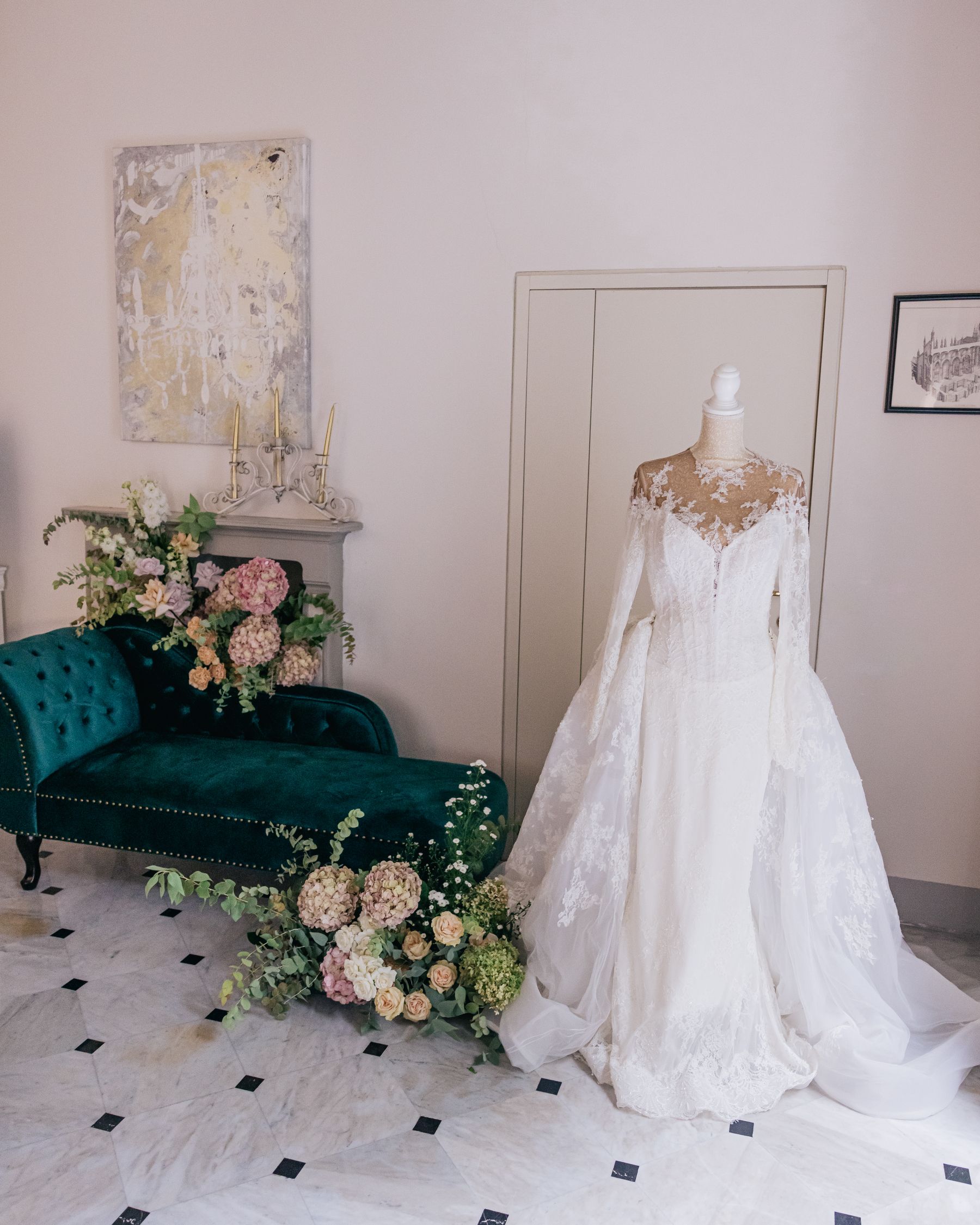 Blossoming Love by the Lake: Sade and Afam's Dreamy Celebration at Villa Erba and Villa Gastel photo