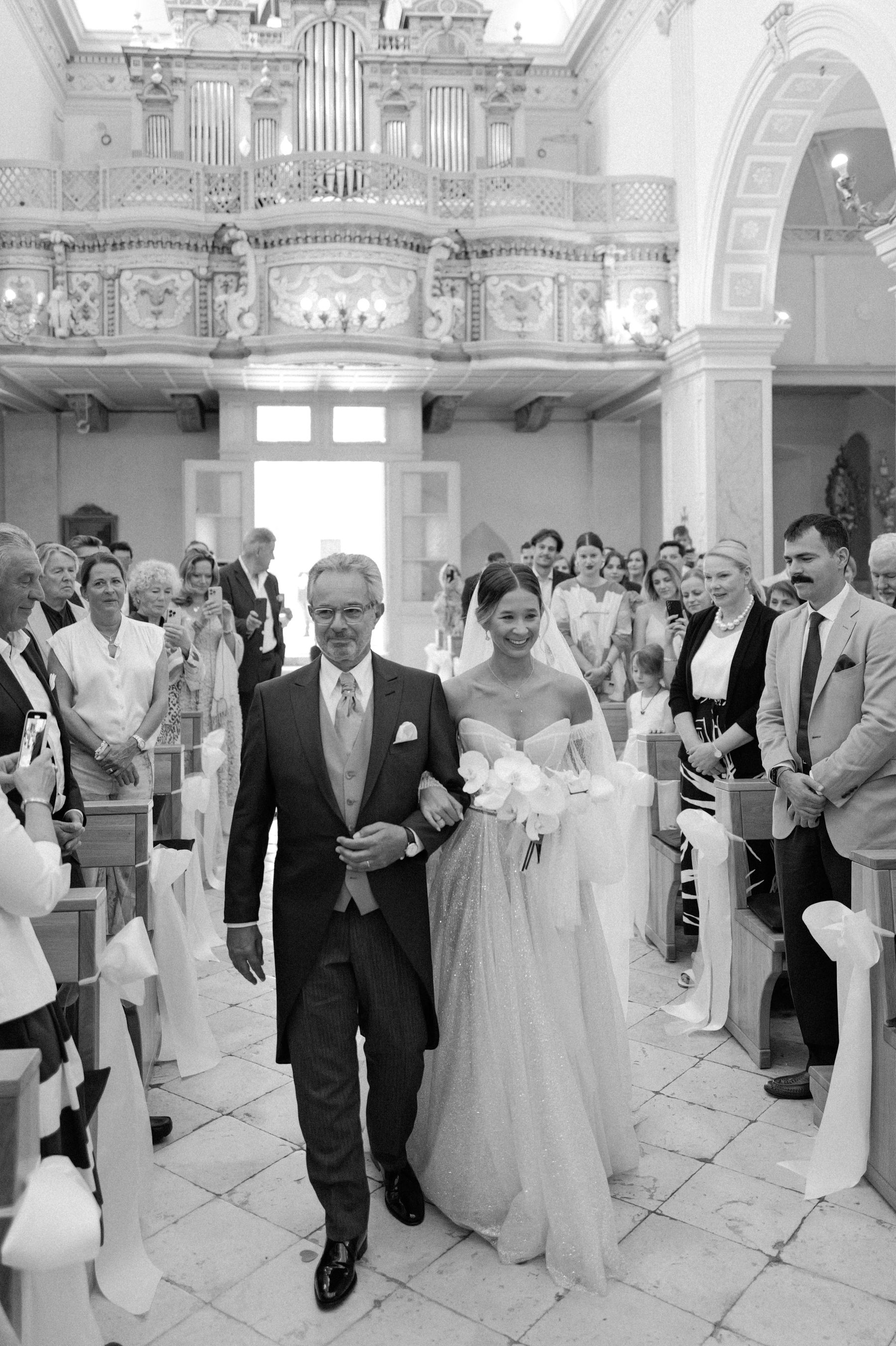 Written in the Stars: Janina and Filip's Coastal Celebration at Maslina Resort photo