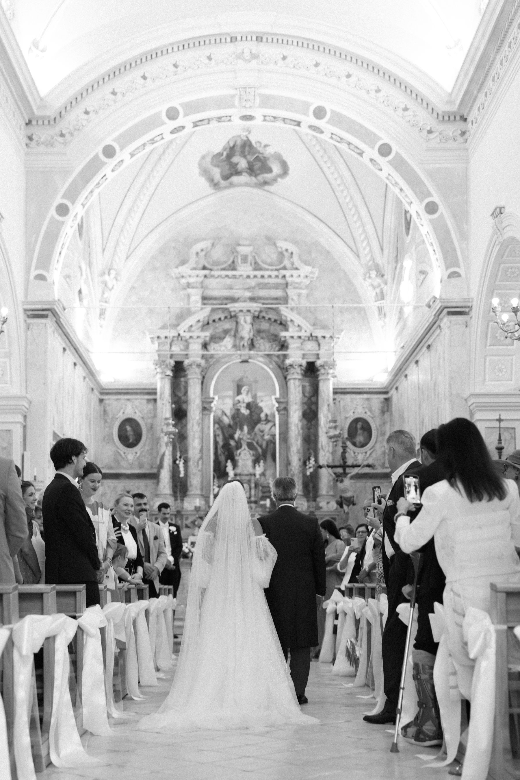 Written in the Stars: Janina and Filip's Coastal Celebration at Maslina Resort photo