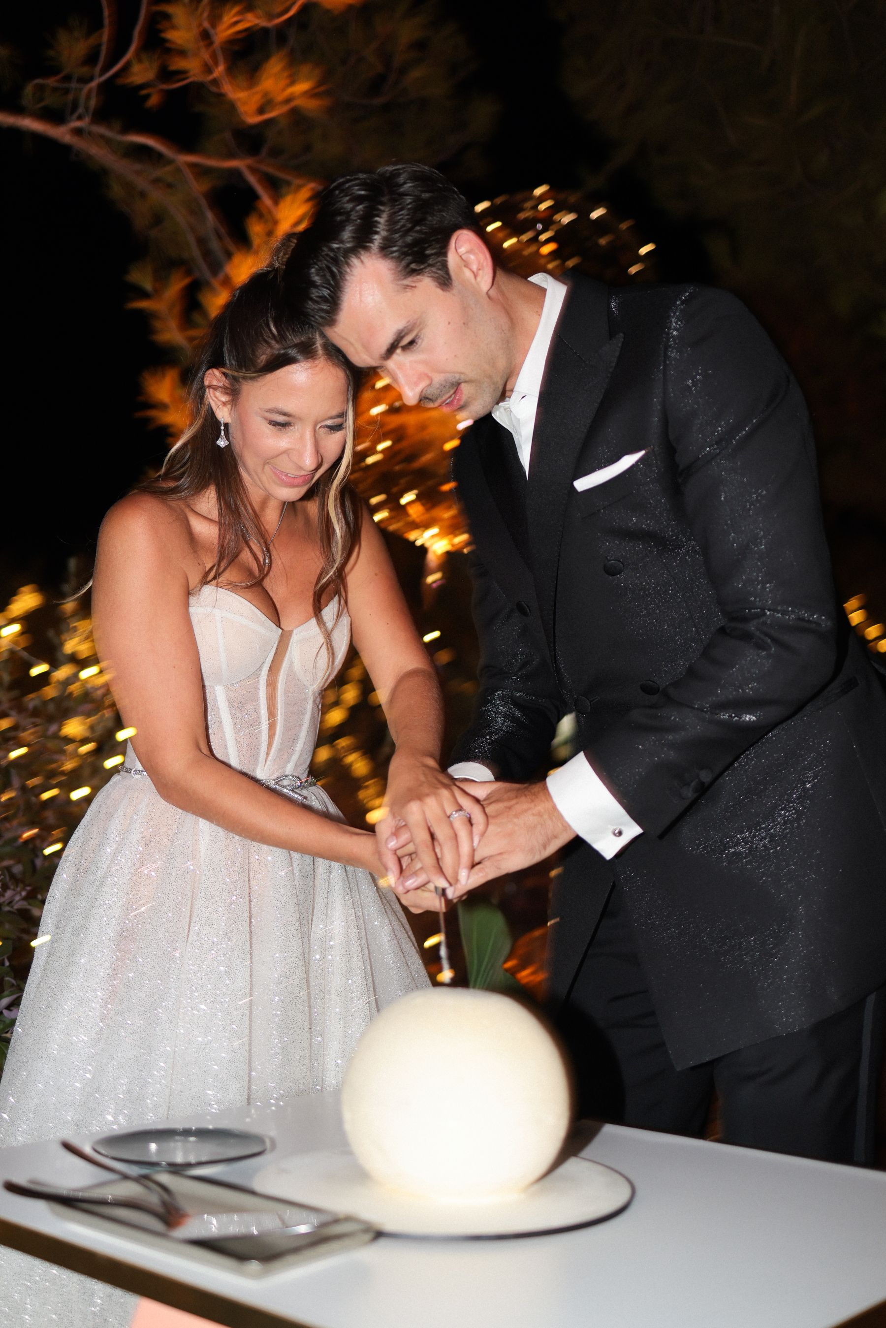 Written in the Stars: Janina and Filip's Coastal Celebration at Maslina Resort photo