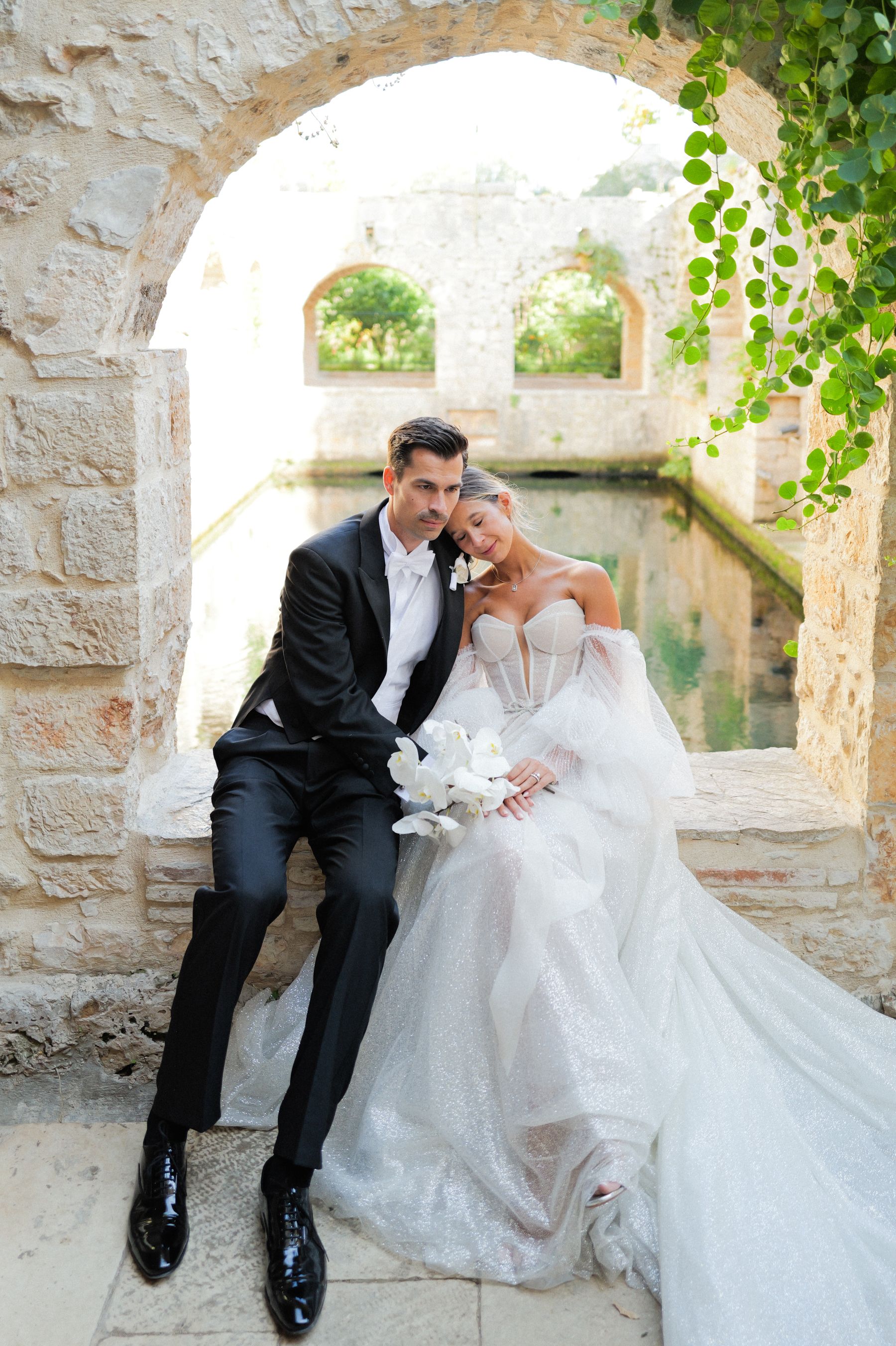 Written in the Stars: Janina and Filip's Coastal Celebration at Maslina Resort photo