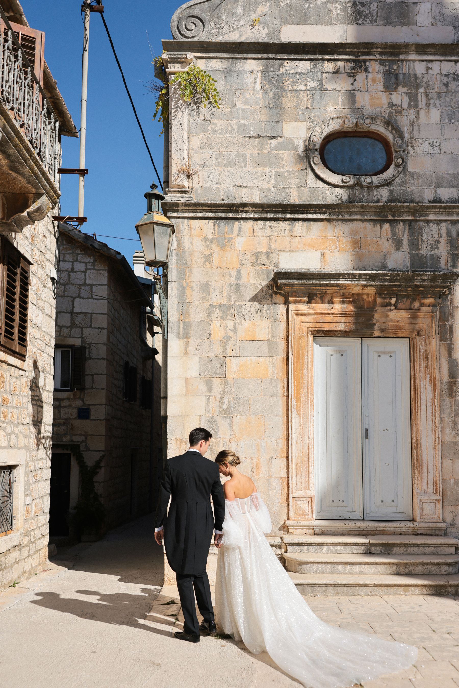 Written in the Stars: Janina and Filip's Coastal Celebration at Maslina Resort photo