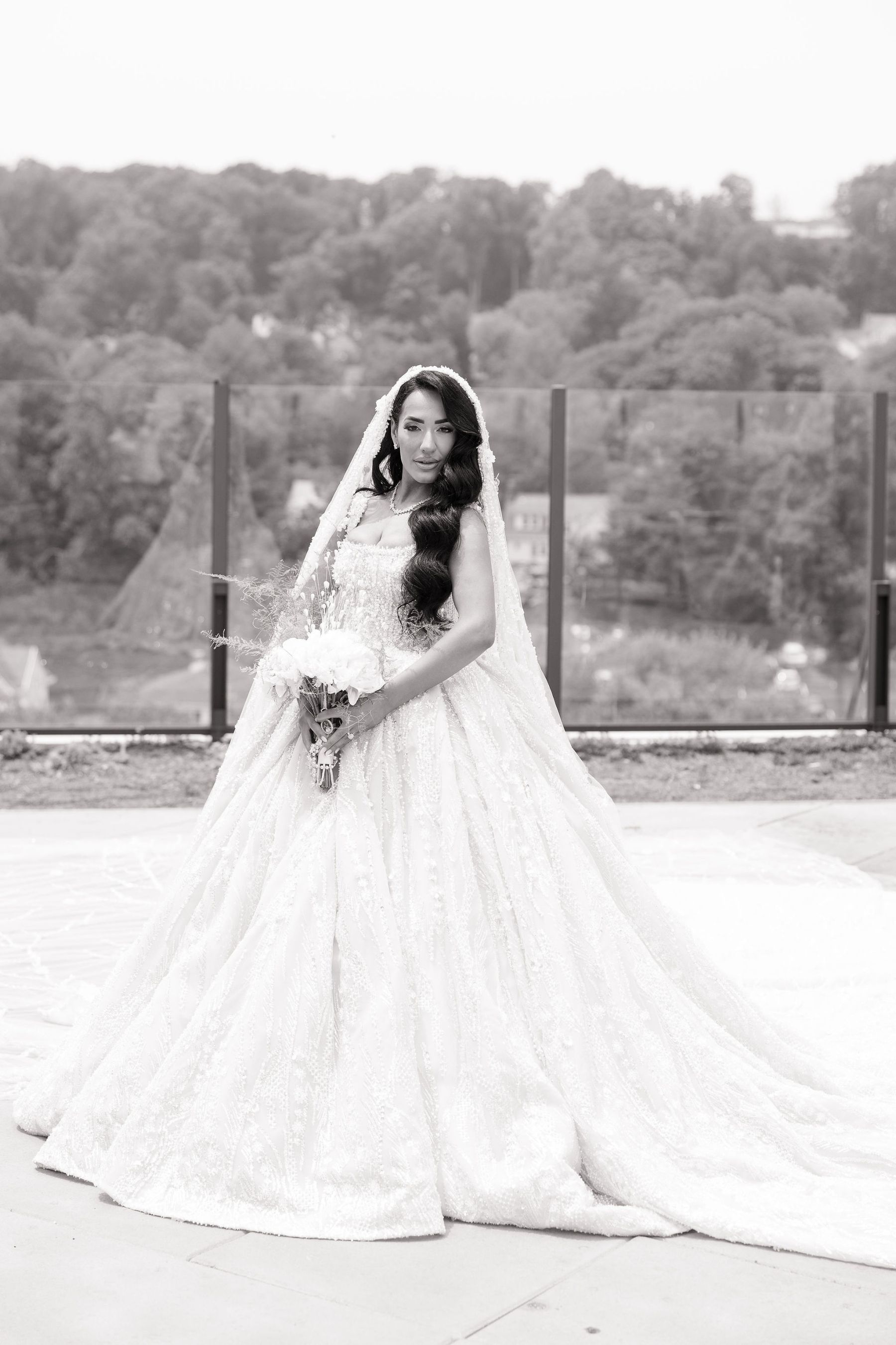 Royalty Redefined: Rachel and John's Majestic 'I Do' at The Venetian photo