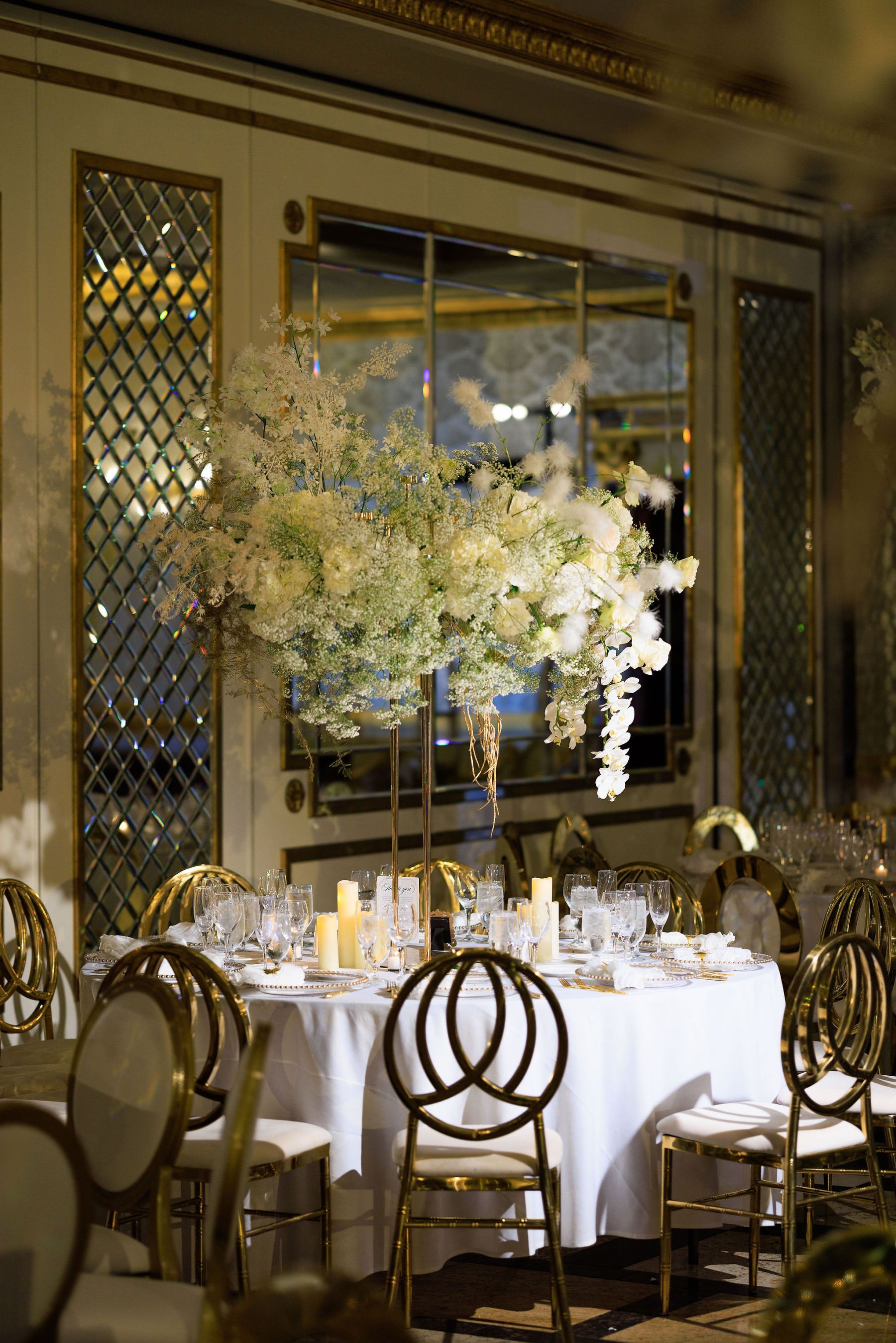 Royalty Redefined: Rachel and John's Majestic 'I Do' at The Venetian photo