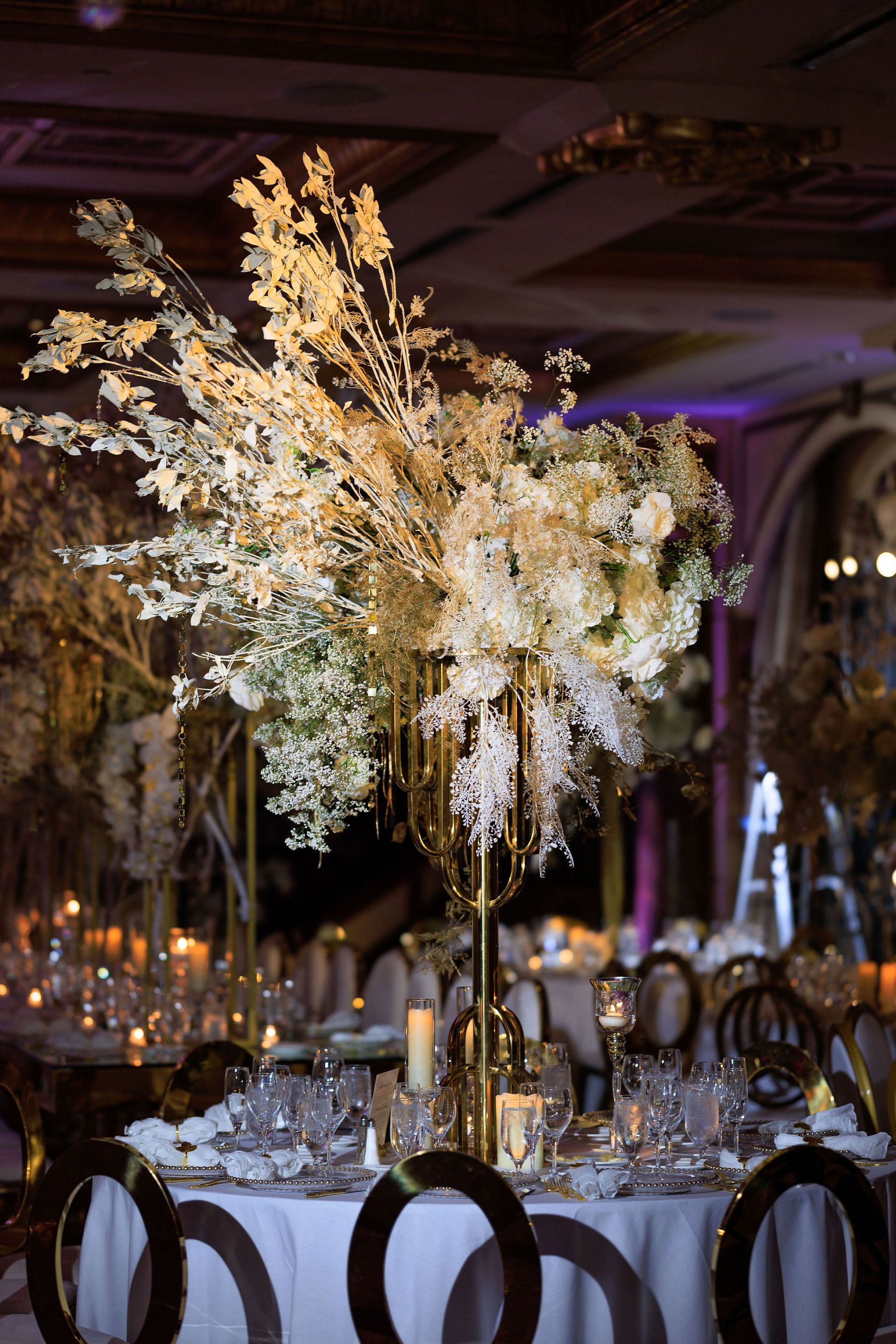 Royalty Redefined: Rachel and John's Majestic 'I Do' at The Venetian photo