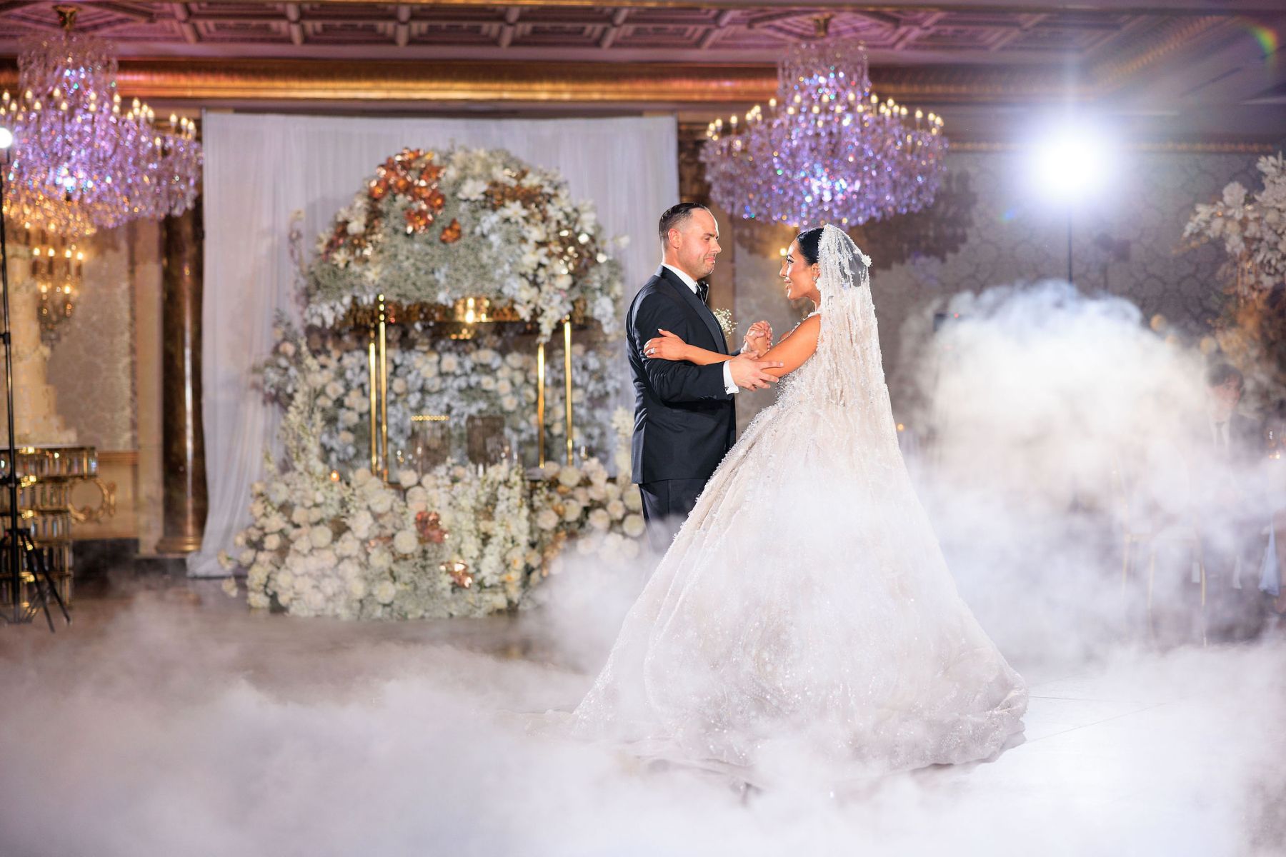 Royalty Redefined: Rachel and John's Majestic 'I Do' at The Venetian photo