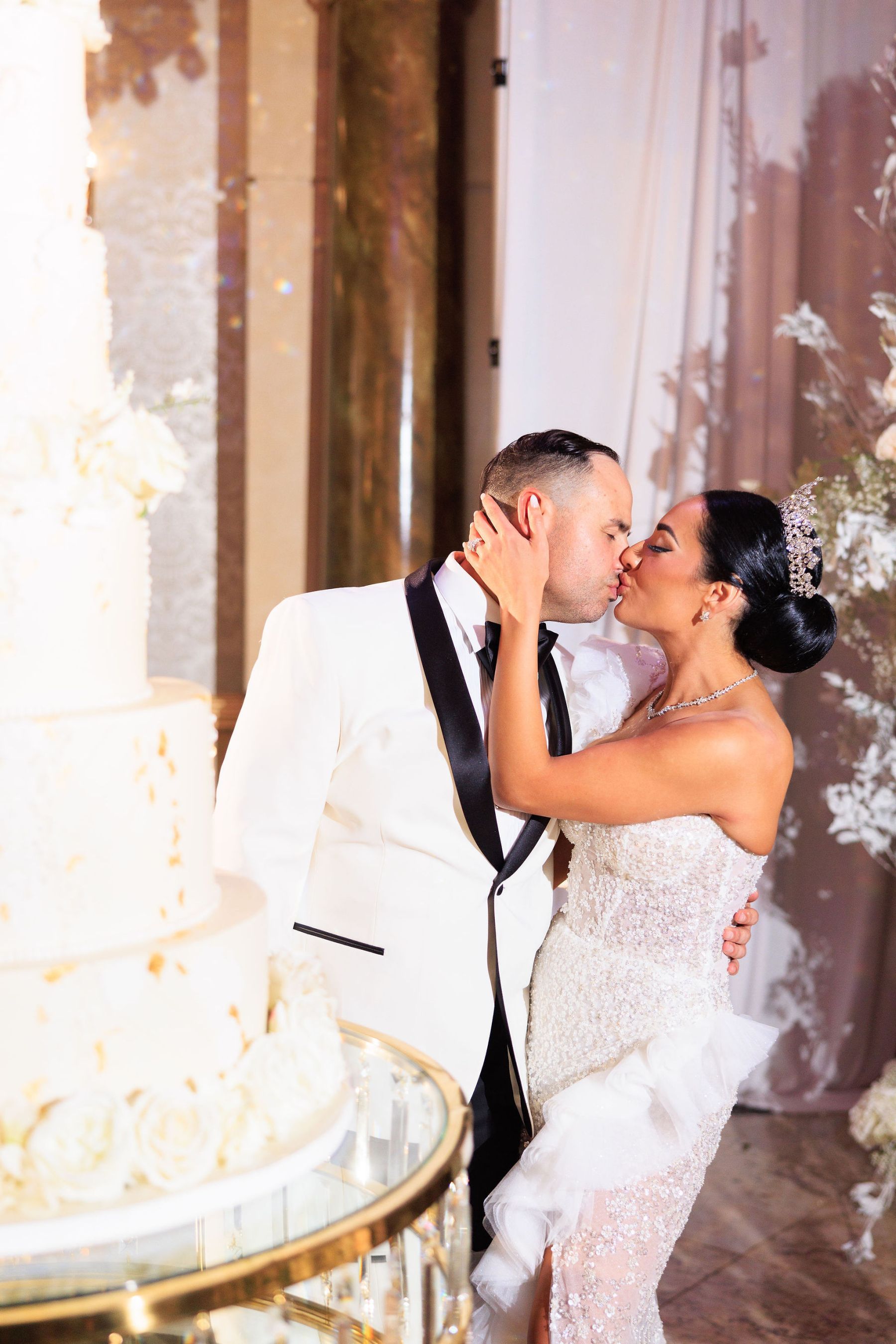 Royalty Redefined: Rachel and John's Majestic 'I Do' at The Venetian photo