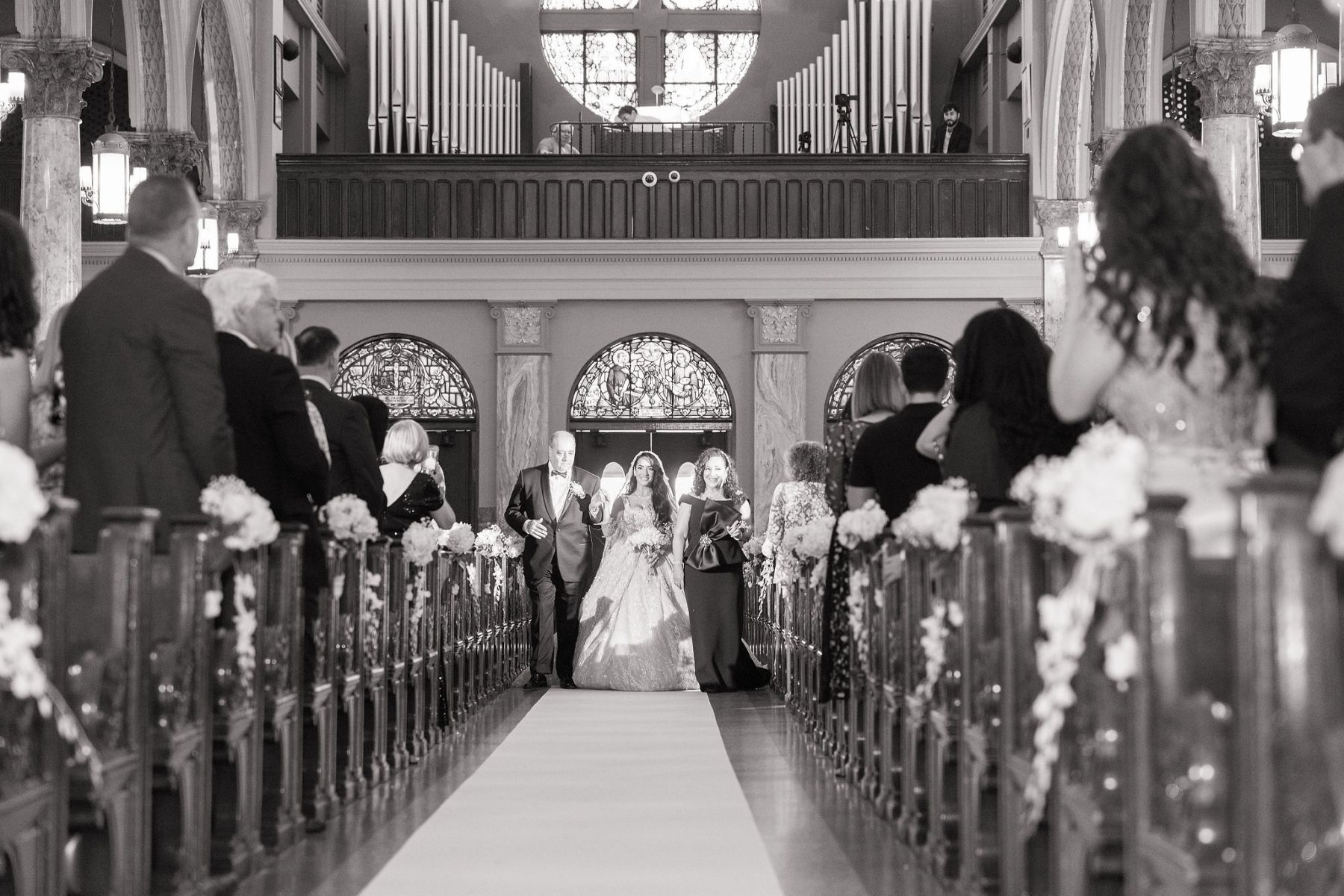 Royalty Redefined: Rachel and John's Majestic 'I Do' at The Venetian photo