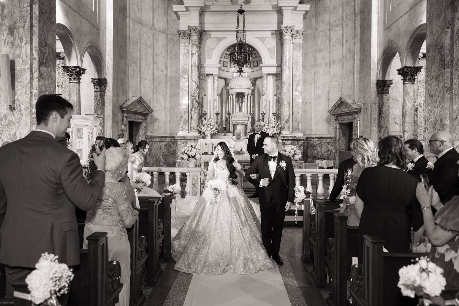 Royalty Redefined: Rachel and John's Majestic 'I Do' at The Venetian photo