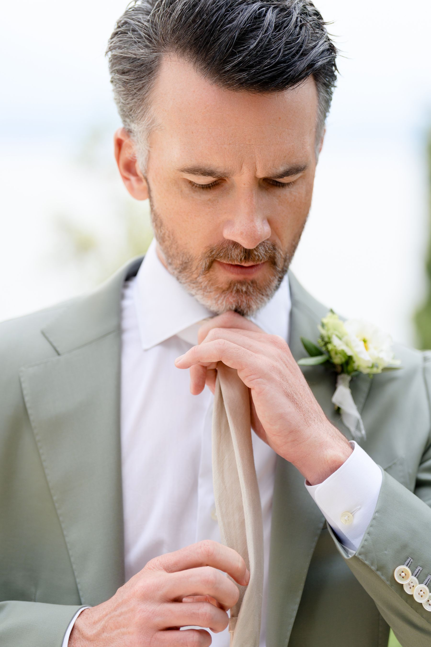 Dancing Through Time: Victoria and James' Magical Celebration at La Finestra Sul Fiume photo