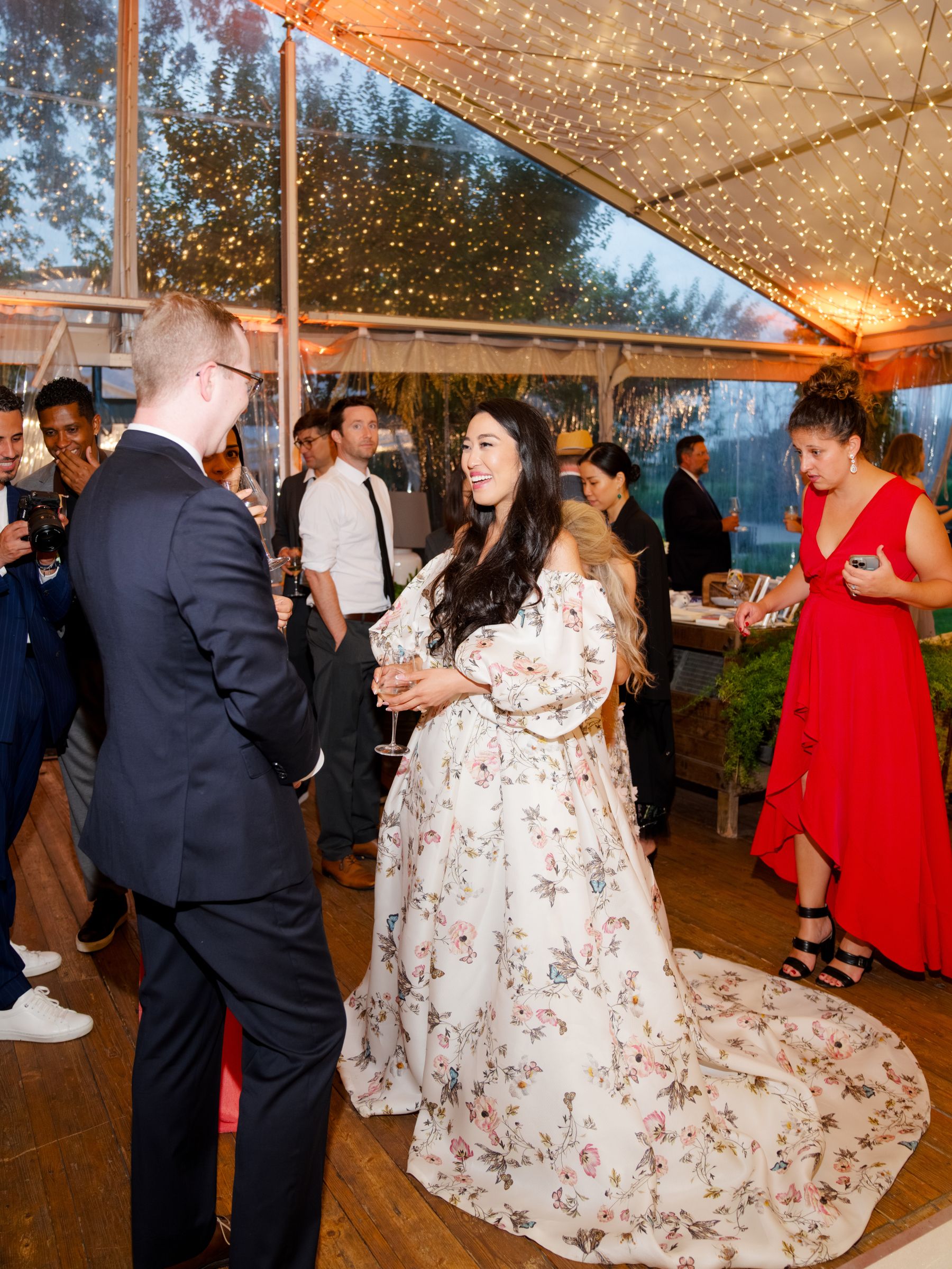 Dancing Through Time: Victoria and James' Magical Celebration at La Finestra Sul Fiume photo