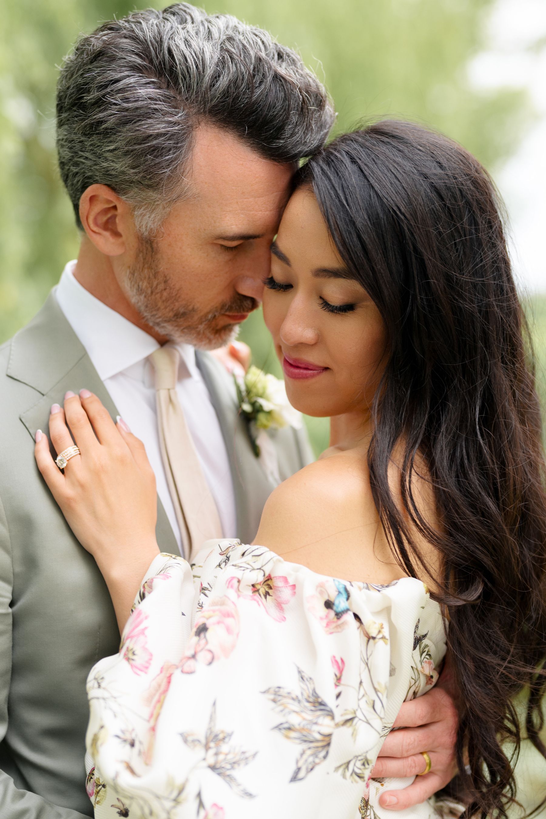 Dancing Through Time: Victoria and James' Magical Celebration at La Finestra Sul Fiume photo