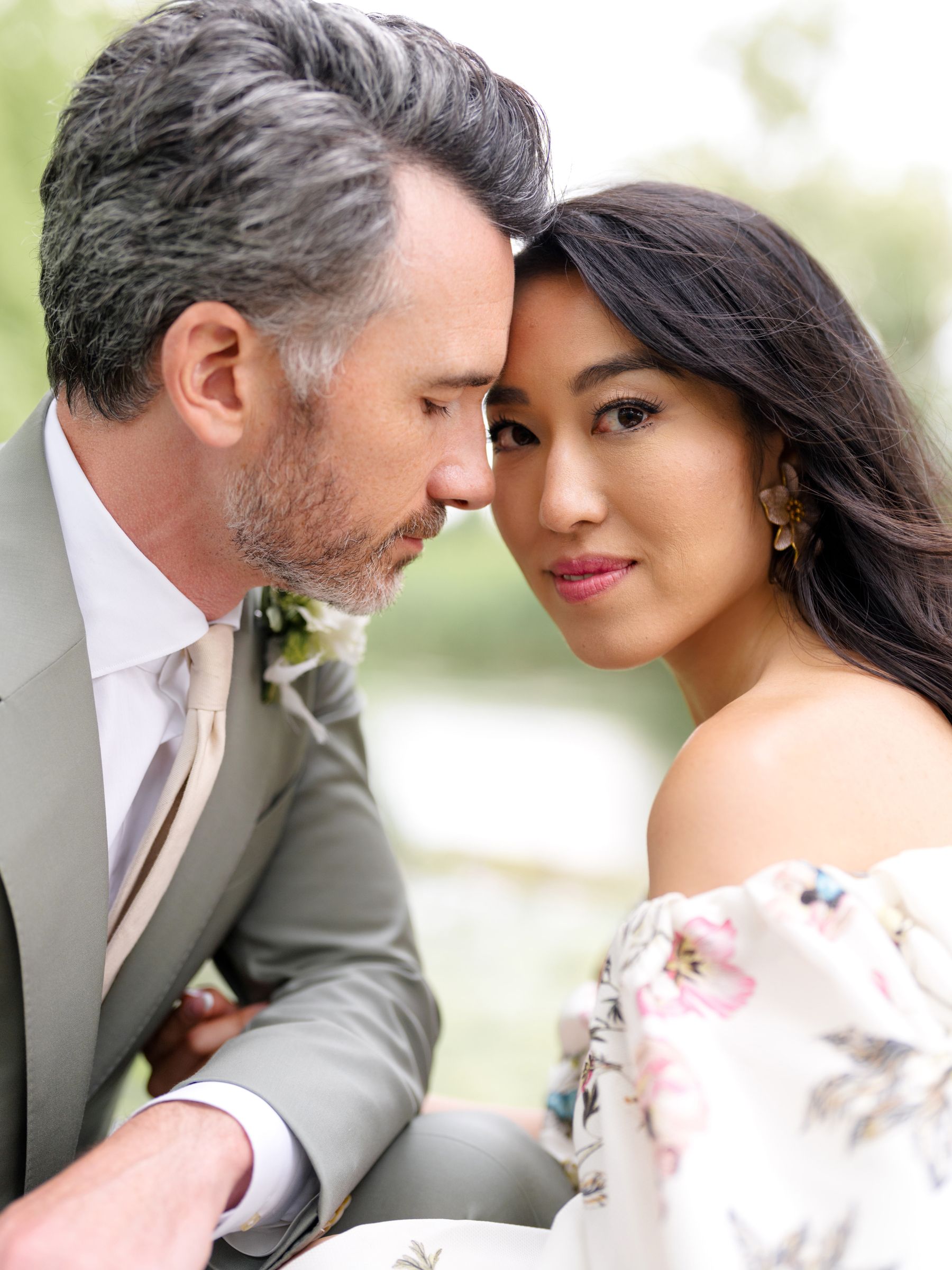 Dancing Through Time: Victoria and James' Magical Celebration at La Finestra Sul Fiume photo