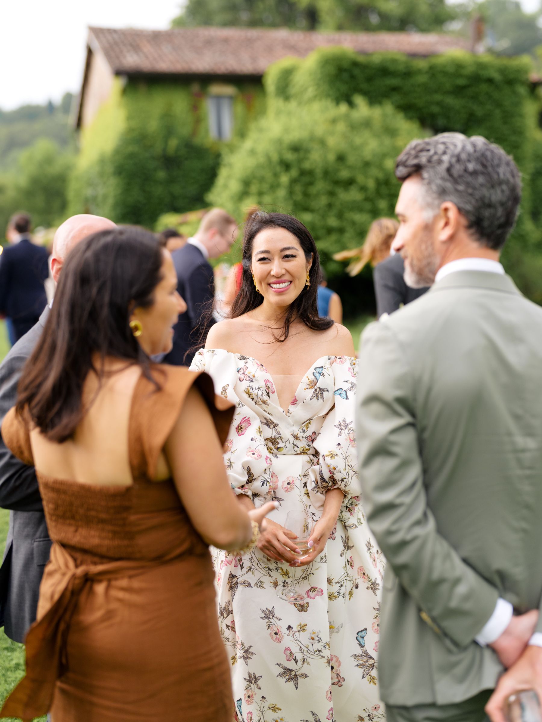 Dancing Through Time: Victoria and James' Magical Celebration at La Finestra Sul Fiume photo